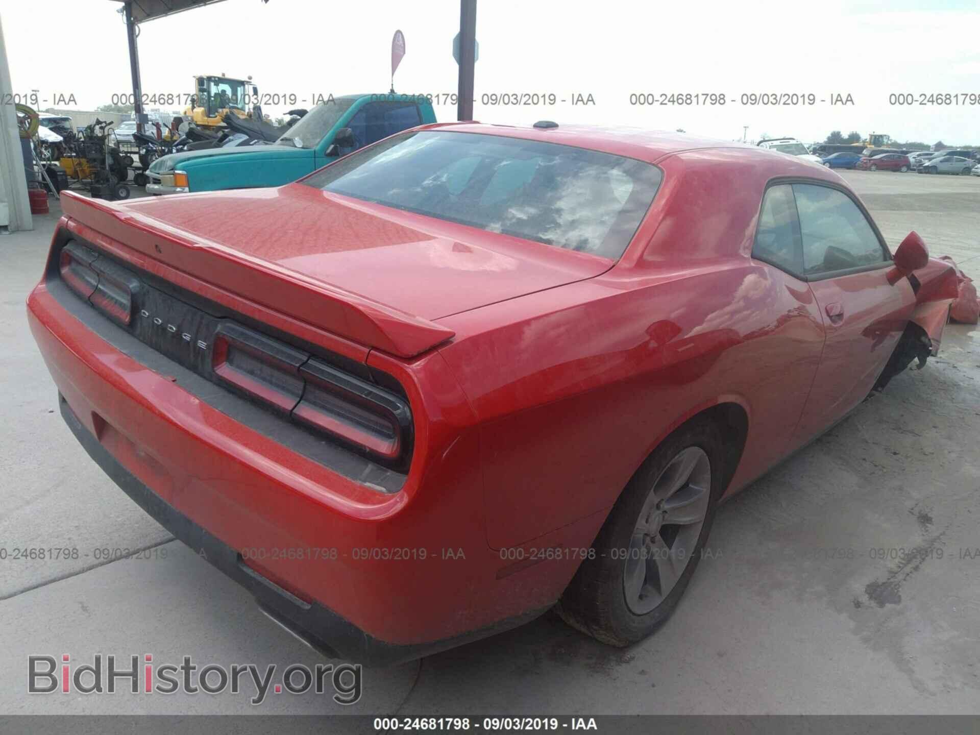 2018 DODGE CHALLENGER - VIN: 2C3CDZAG4JH317542 - Фото 4