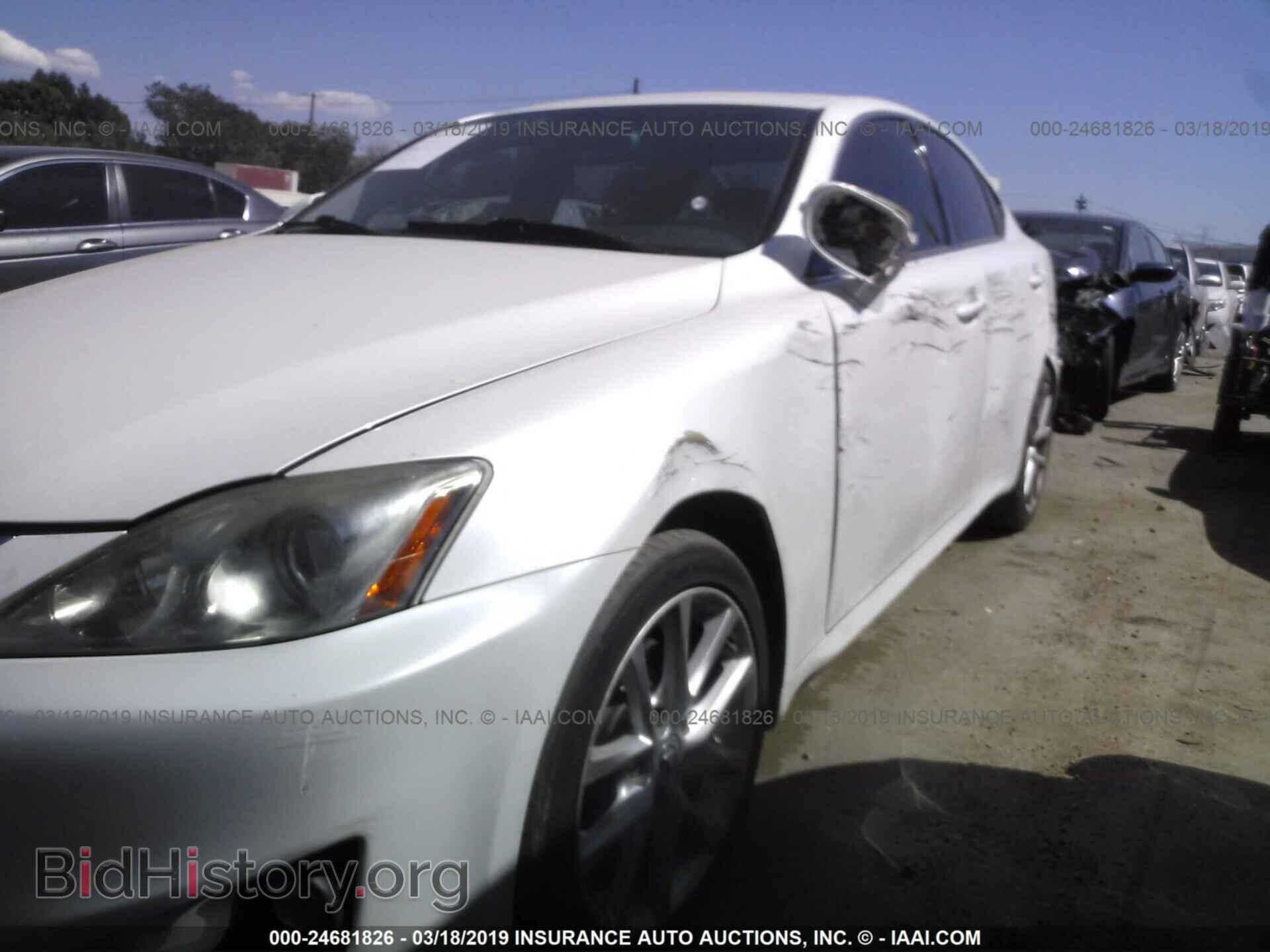 2011 LEXUS IS - VIN: JTHCF5C20B5047958 - Photo 6