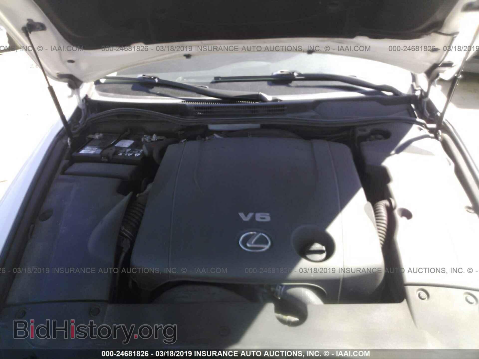 2011 LEXUS IS - VIN: JTHCF5C20B5047958 - Photo 10