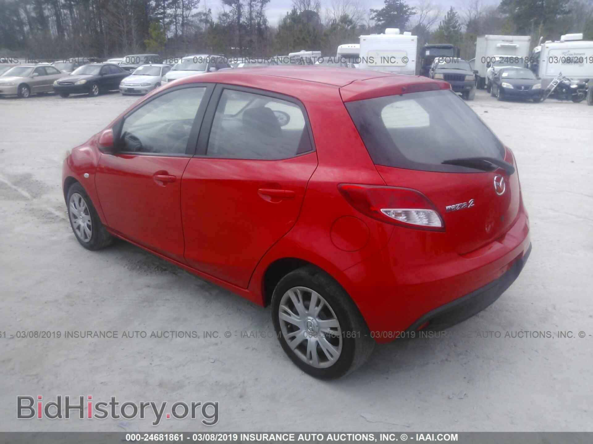 2014 MAZDA MAZDA2 - VIN: JM1DE1KY0E0179479 - Фото 3