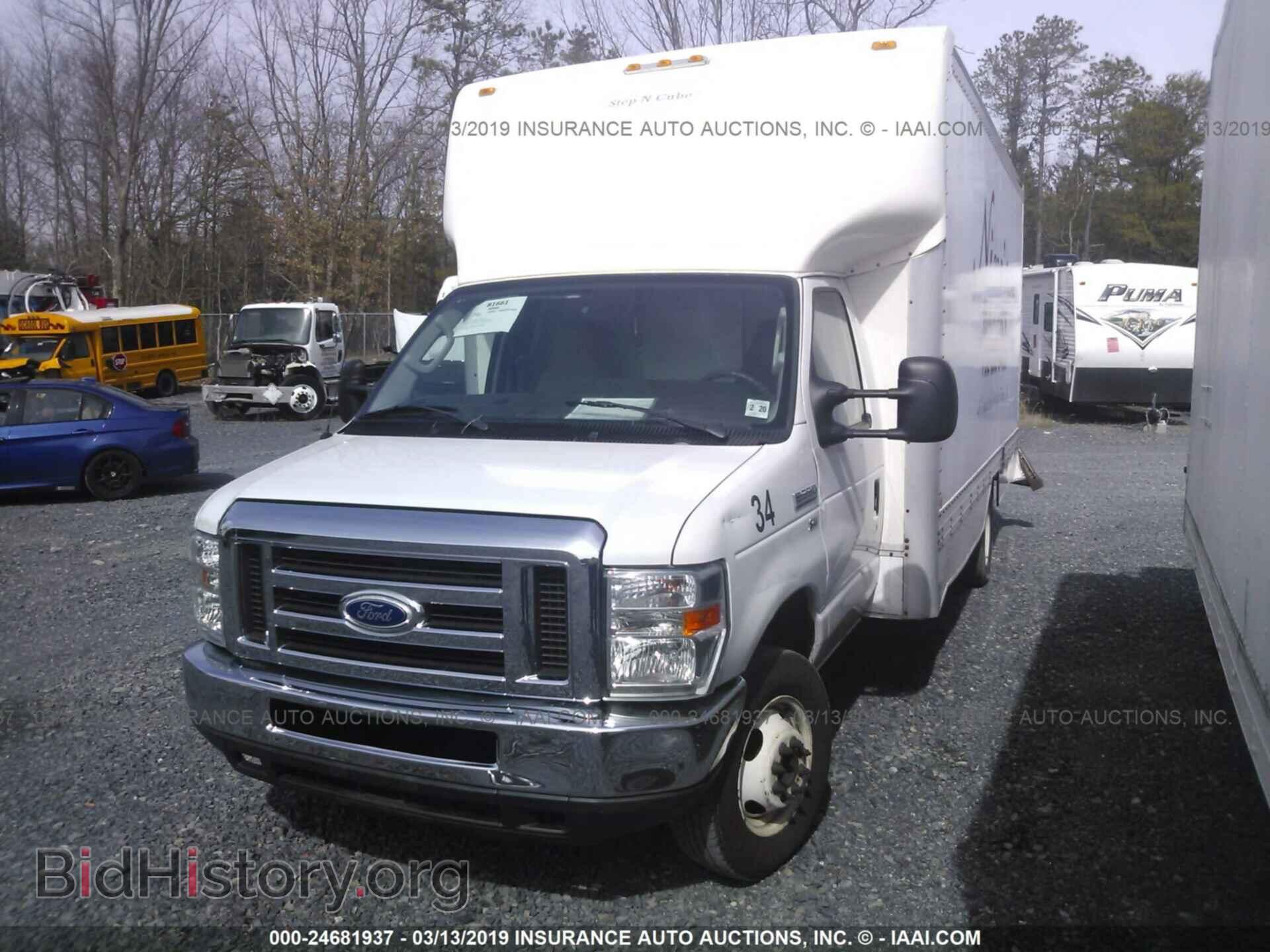 2015 FORD ECONOLINE - VIN: 1FDWE3FL4FDA09991 - Фото 2