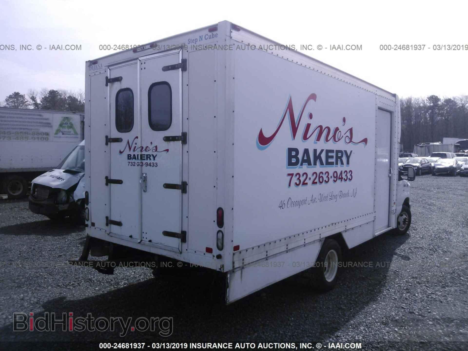 2015 FORD ECONOLINE - VIN: 1FDWE3FL4FDA09991 - Фото 4