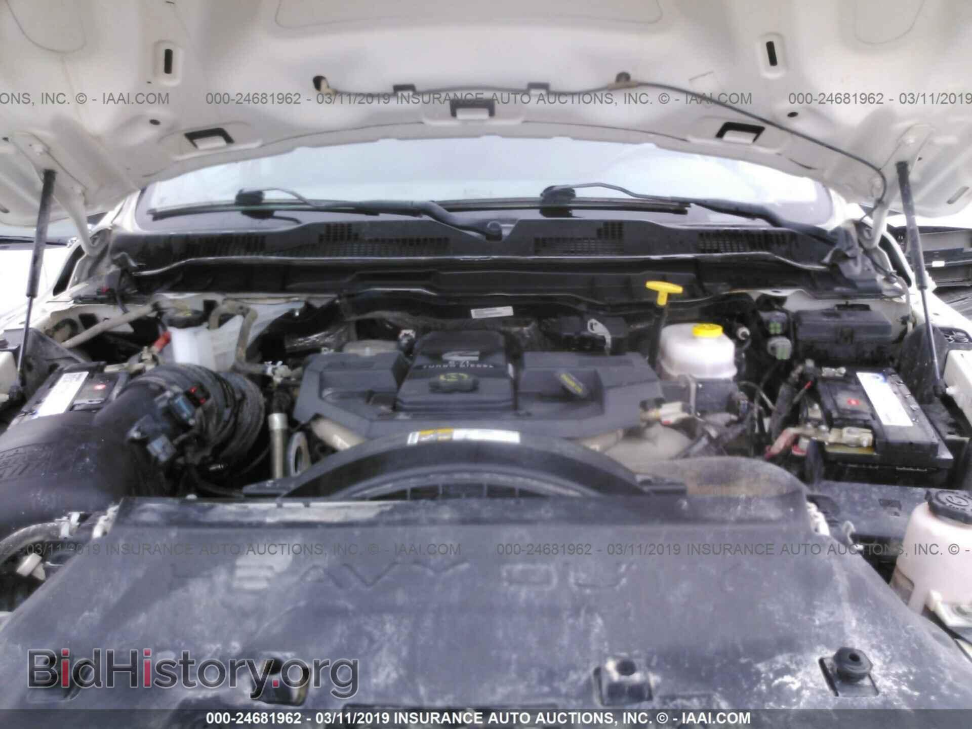 2015 RAM 3500 - VIN: 3C7WRTCL4FG672125 - Photo 10