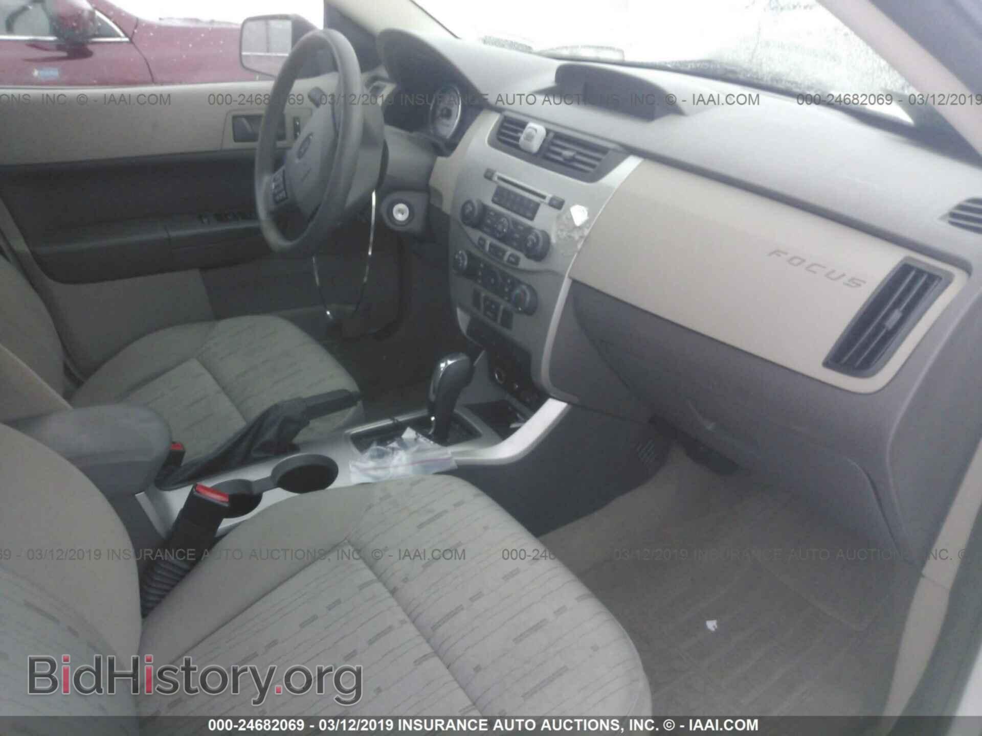 2009 FORD FOCUS - VIN: 1FAHP35N09W206150 - Фото 5