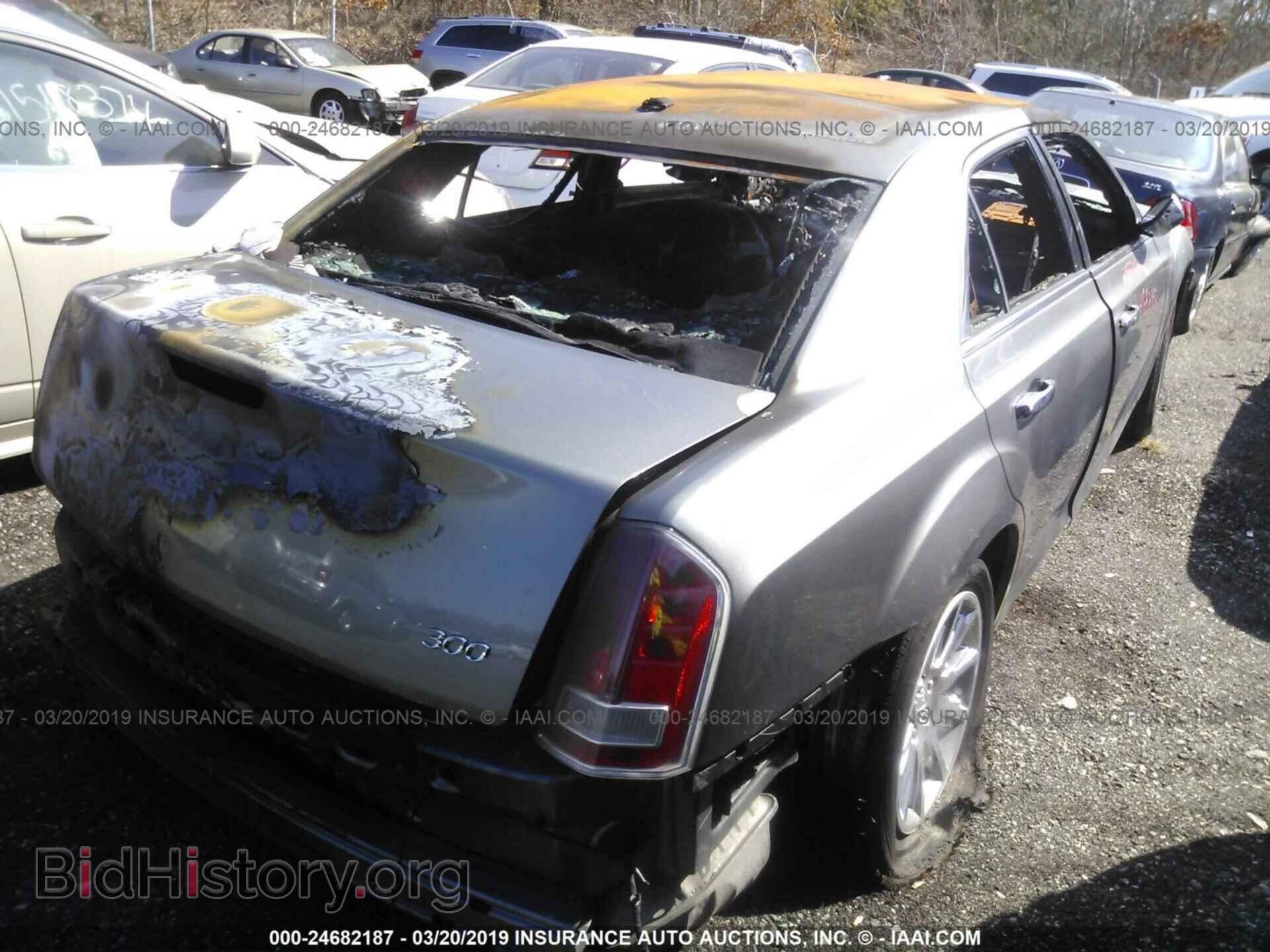 2012 CHRYSLER 300 - VIN: 2C3CCACG7CH168063 - Photo 4