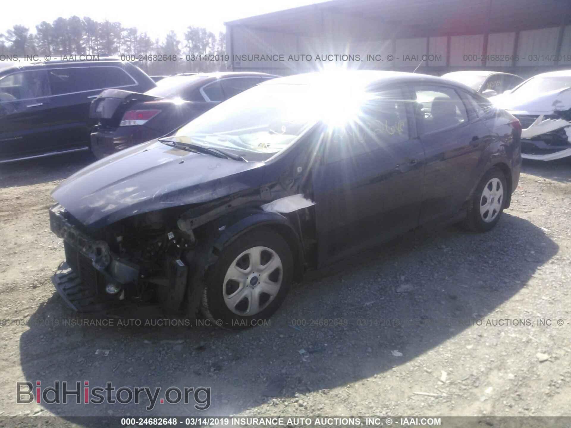 2016 FORD FOCUS - VIN: 1FADP3E2XGL206806 - Фото 2