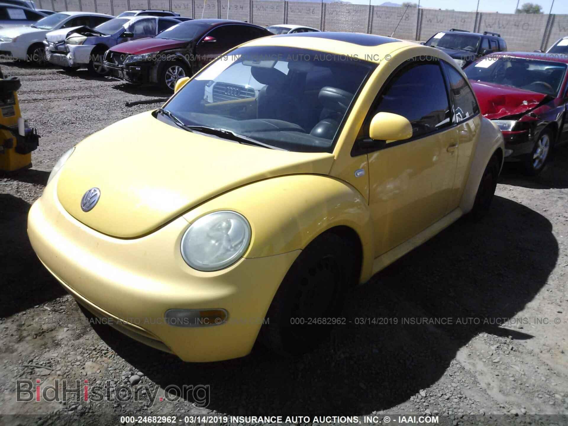 2000 VOLKSWAGEN NEW BEETLE - VIN: 3VWCD21C8YM481062 - Фото 2