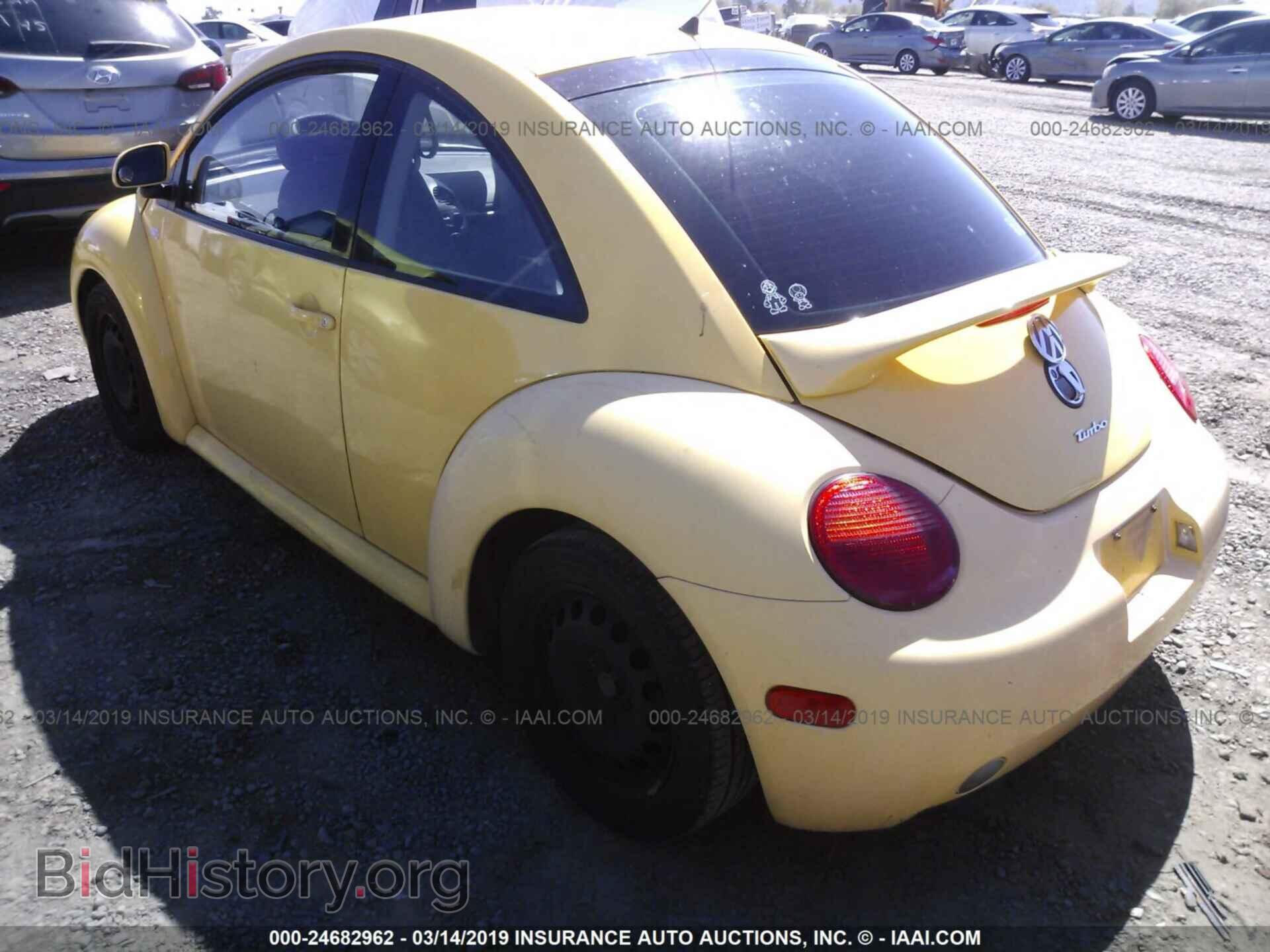2000 VOLKSWAGEN NEW BEETLE - VIN: 3VWCD21C8YM481062 - Фото 3
