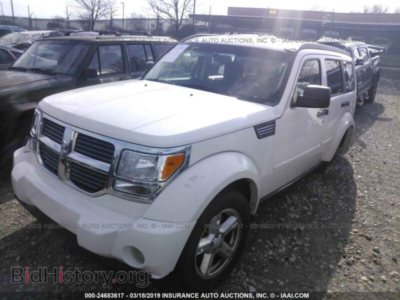 2007 Dodge NITRO (VIN 1D8GU58K87W504116) — photo 2 of 10