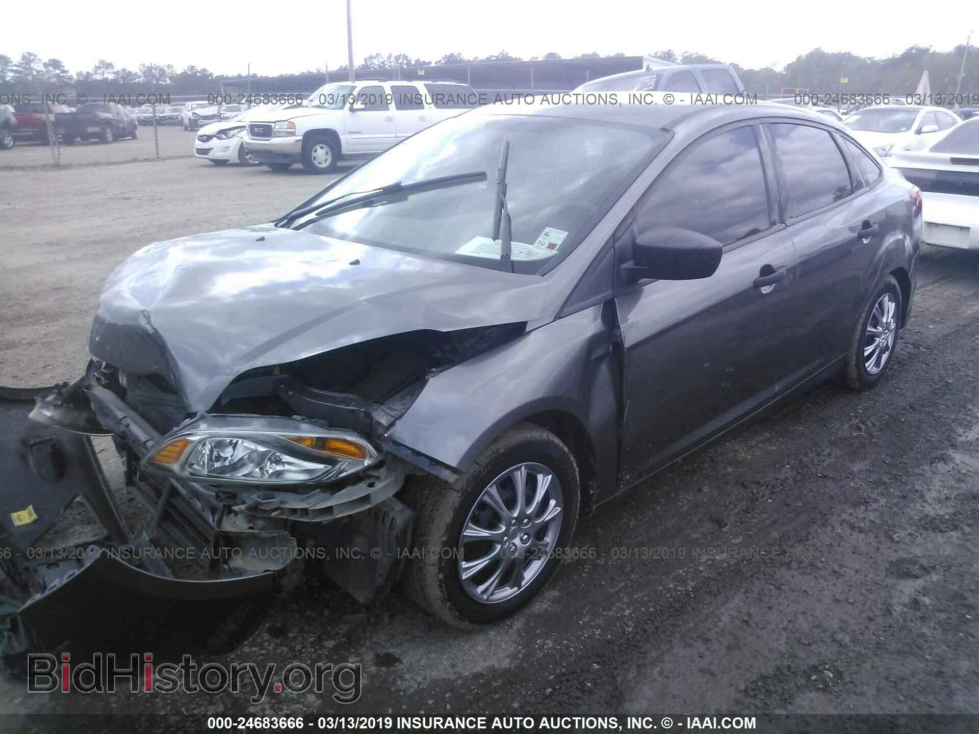 2014 FORD FOCUS - VIN: 1FADP3E22EL457963 - Фото 2