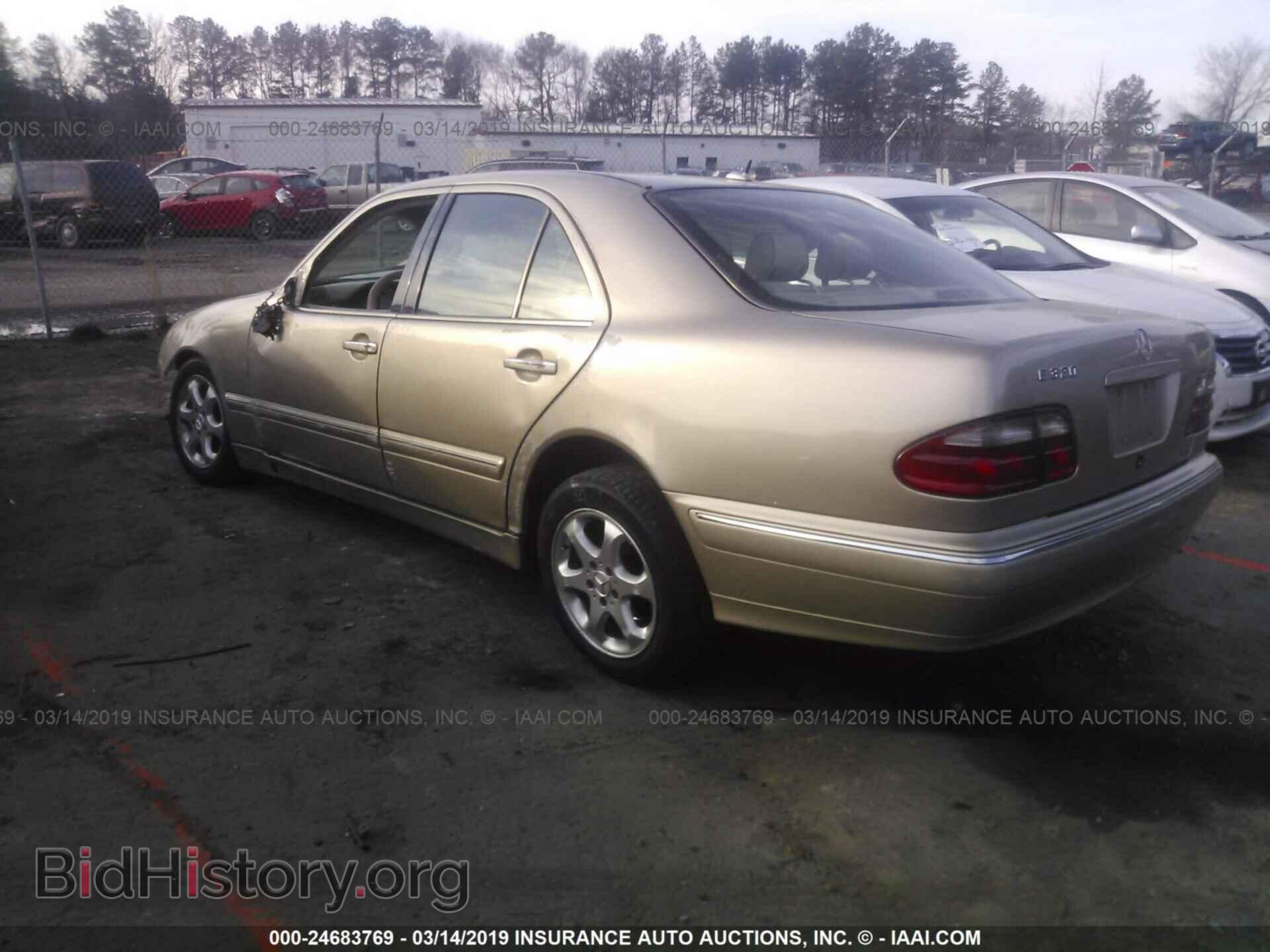 2002 MERCEDES-BENZ E - VIN: WDBJF65J12B487724 - Photo 3