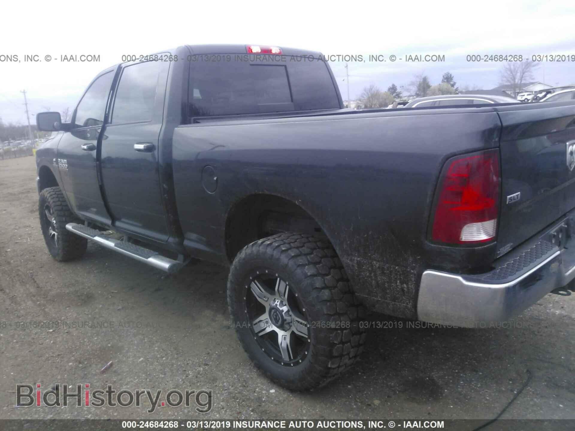 2018 RAM 2500 - VIN: 3C6UR5DL1JG215769 - Фото 3