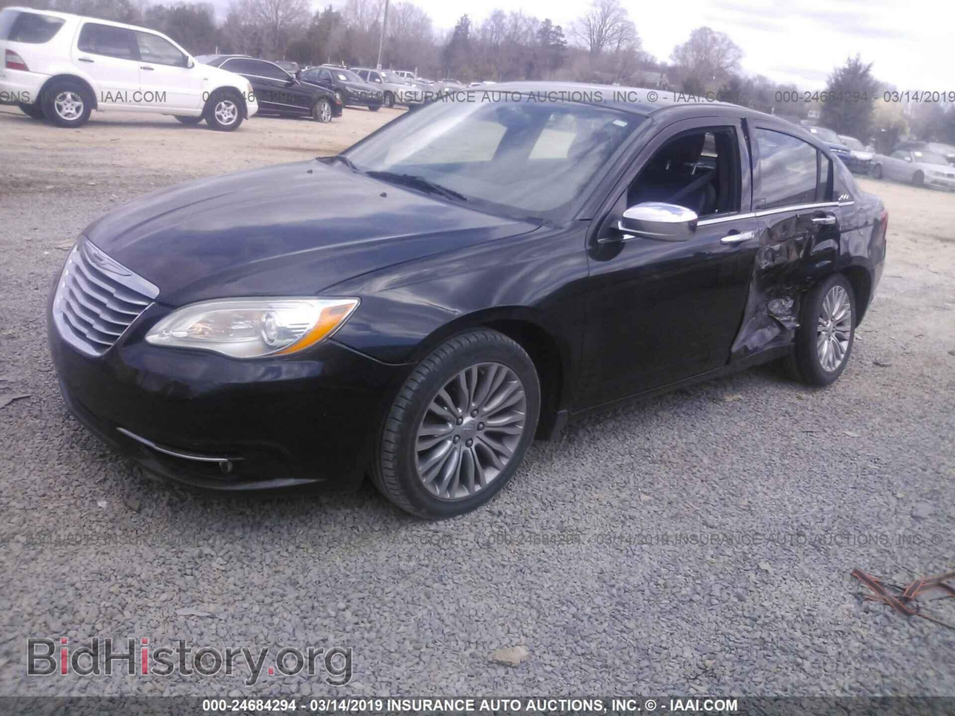2012 CHRYSLER 200 - VIN: 1C3CCBCB2CN160356 - Фото 2