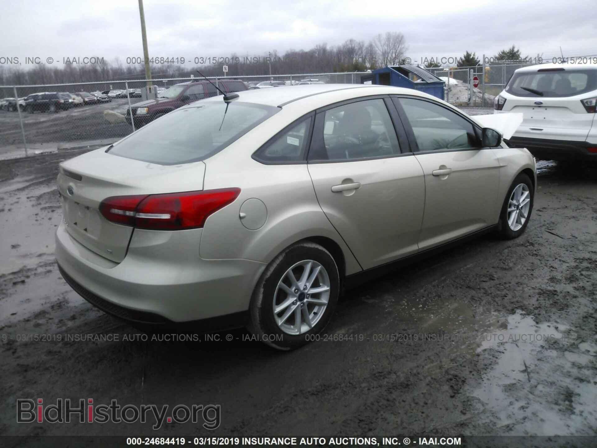 2017 FORD FOCUS - VIN: 1FADP3F21HL283077 - Photo 4