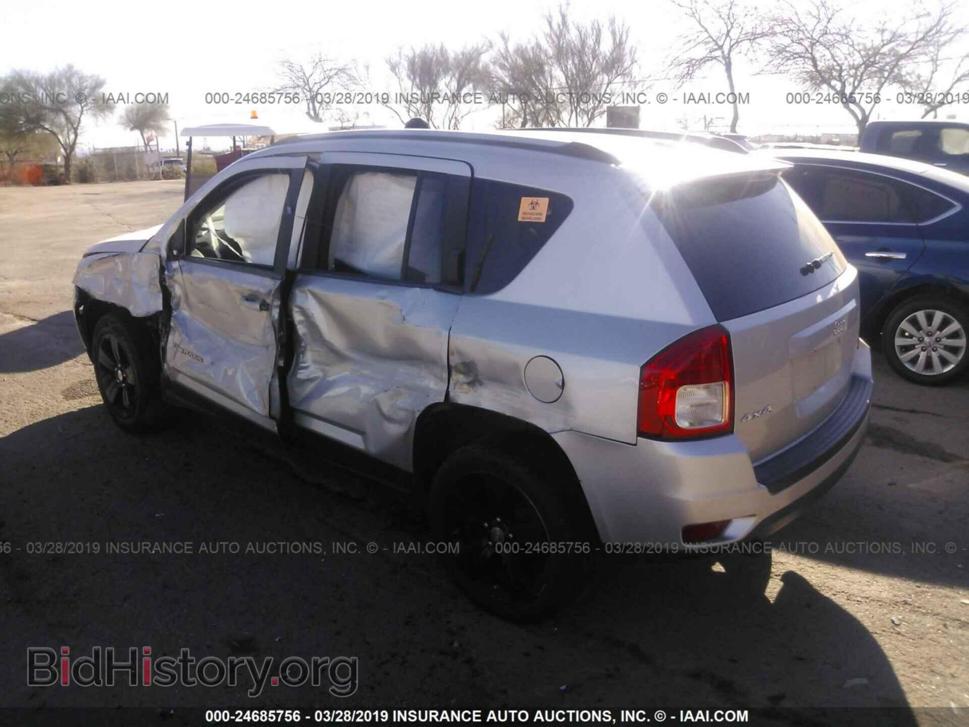 2012 JEEP COMPASS - VIN: 1C4NJDBB4CD676747 - Фото 3
