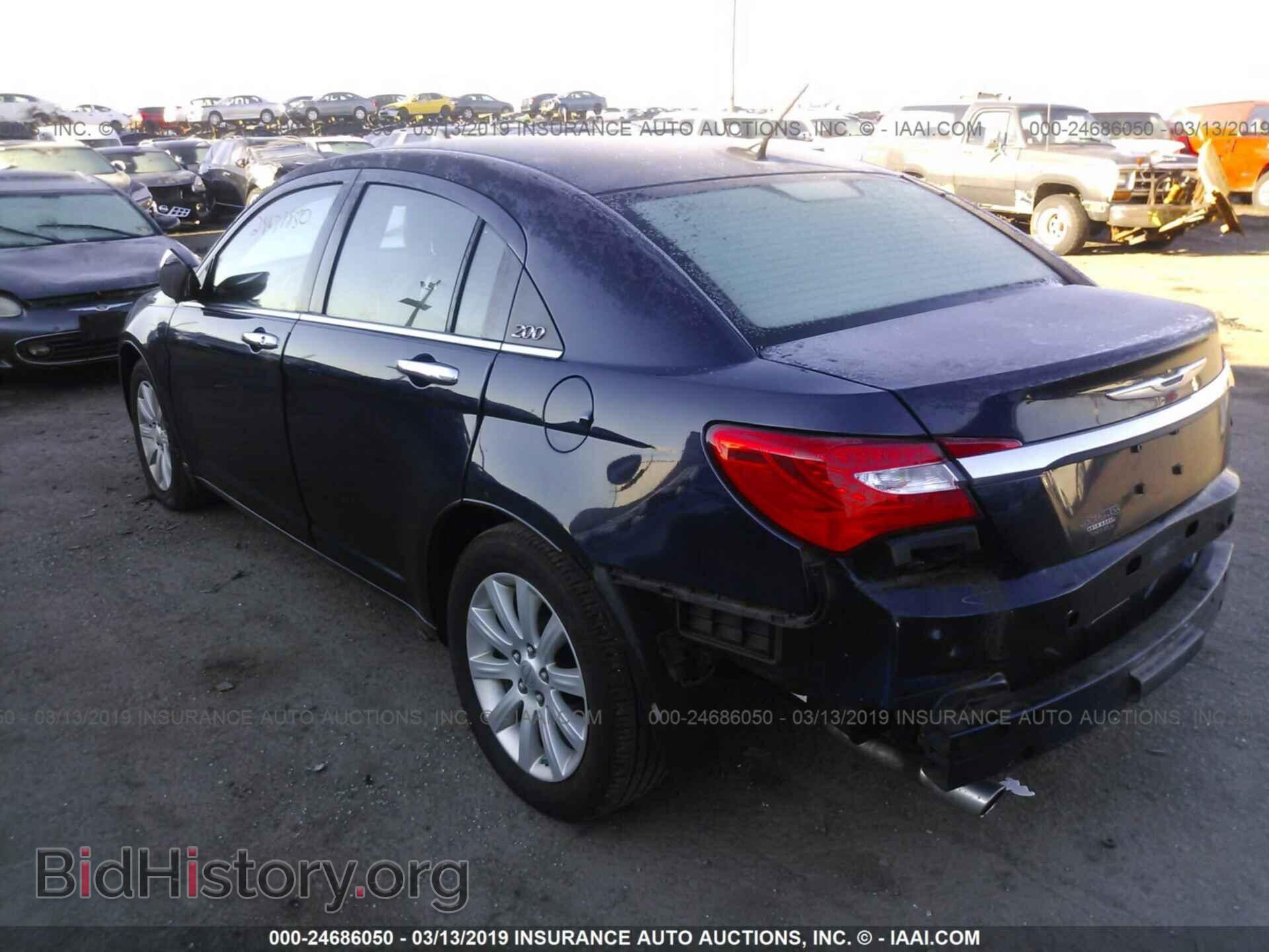 2013 CHRYSLER 200 - VIN: 1C3CCBCG2DN674852 - Photo 3