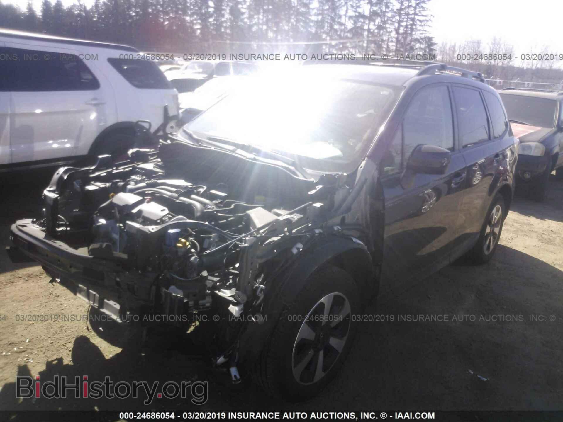 2017 SUBARU FORESTER - VIN: JF2SJAEC0HH477427 - Photo 2