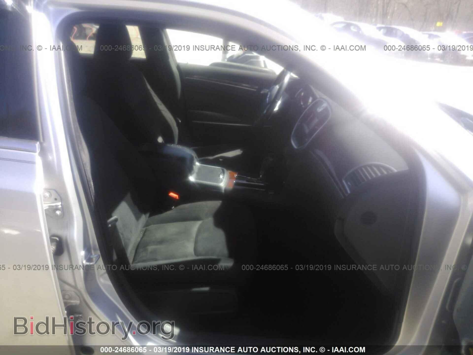 2012 CHRYSLER 300 - VIN: 2C3CCAAG1CH108430 - Photo 5