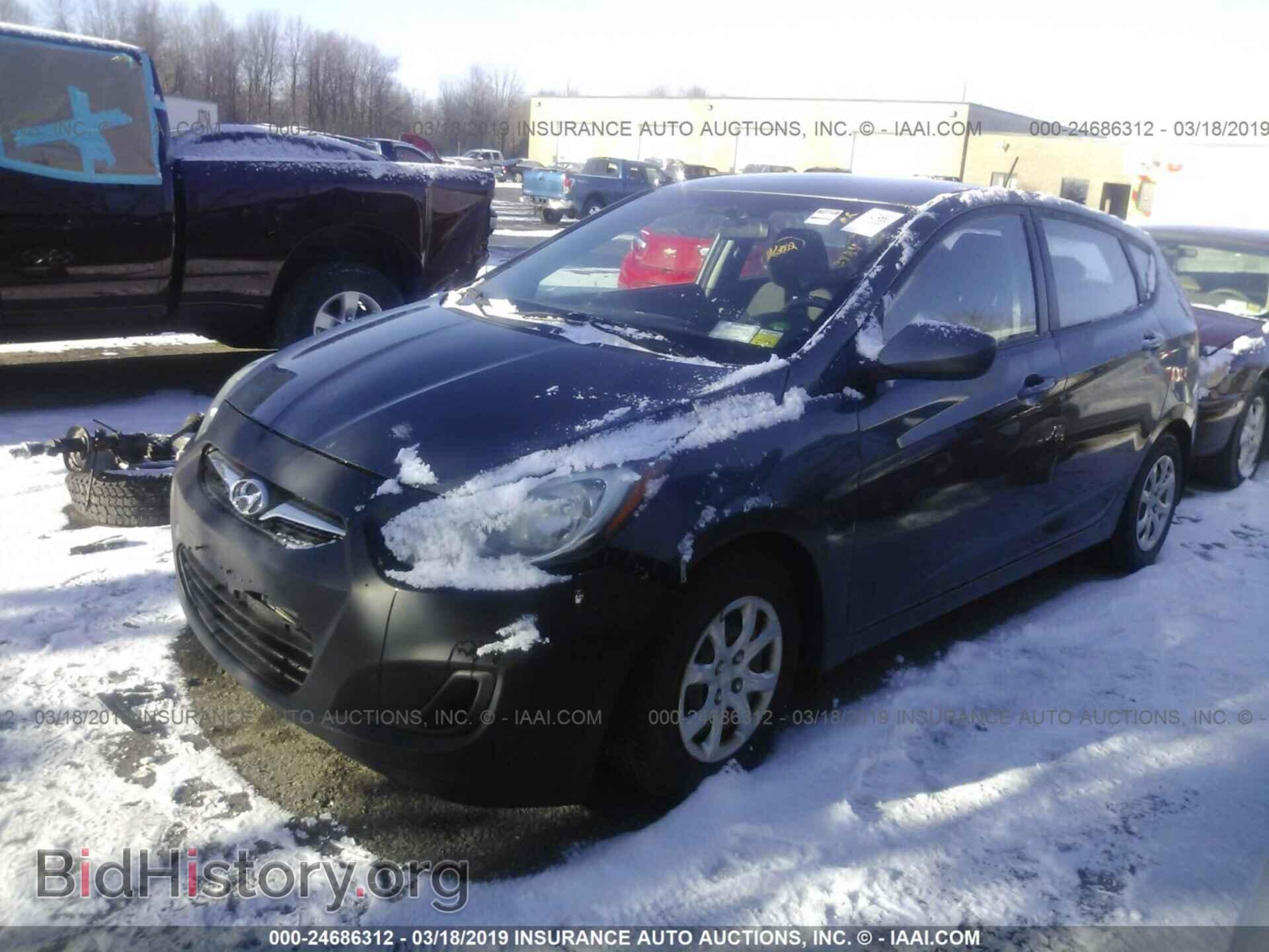 2013 HYUNDAI ACCENT - VIN: KMHCT5AE7DU083397 - Фото 2