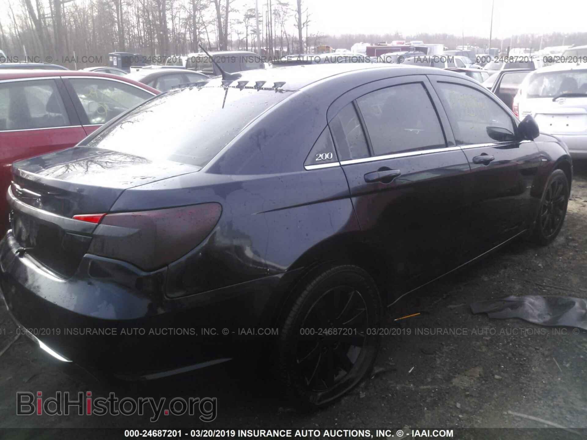 2011 CHRYSLER 200 - VIN: 1C3BC1FB9BN590112 - Фото 4