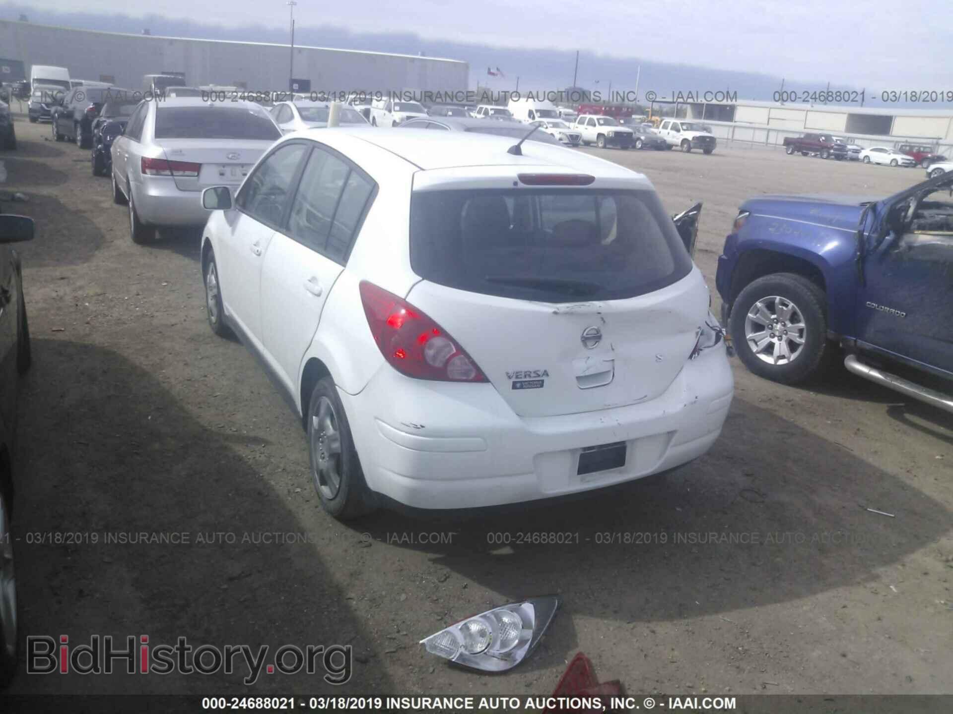 2007 NISSAN VERSA - VIN: 3N1BC13E27L443375 - Фото 3