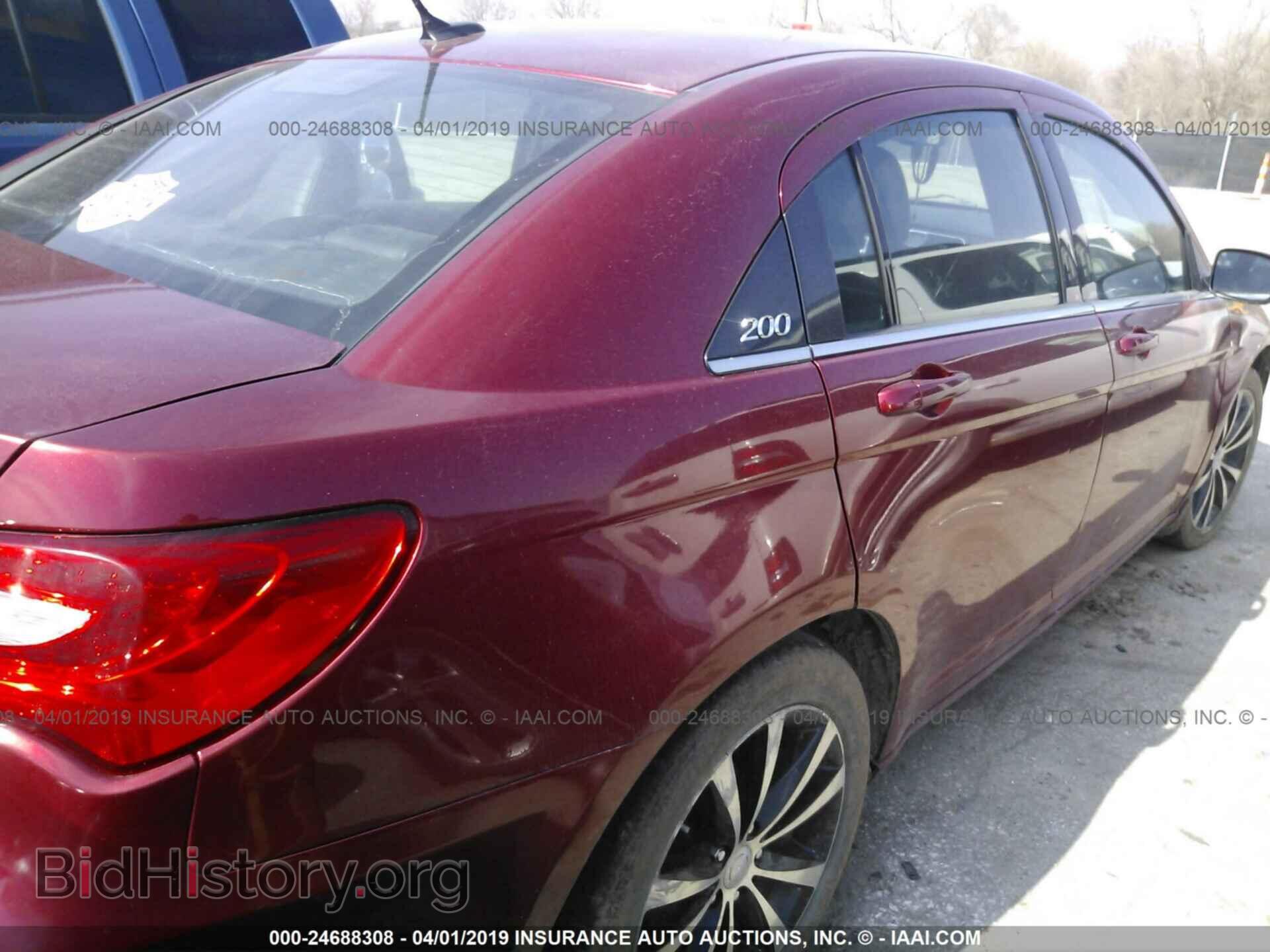 2013 CHRYSLER 200 - VIN: 1C3CCBCG9DN528867 - Photo 4