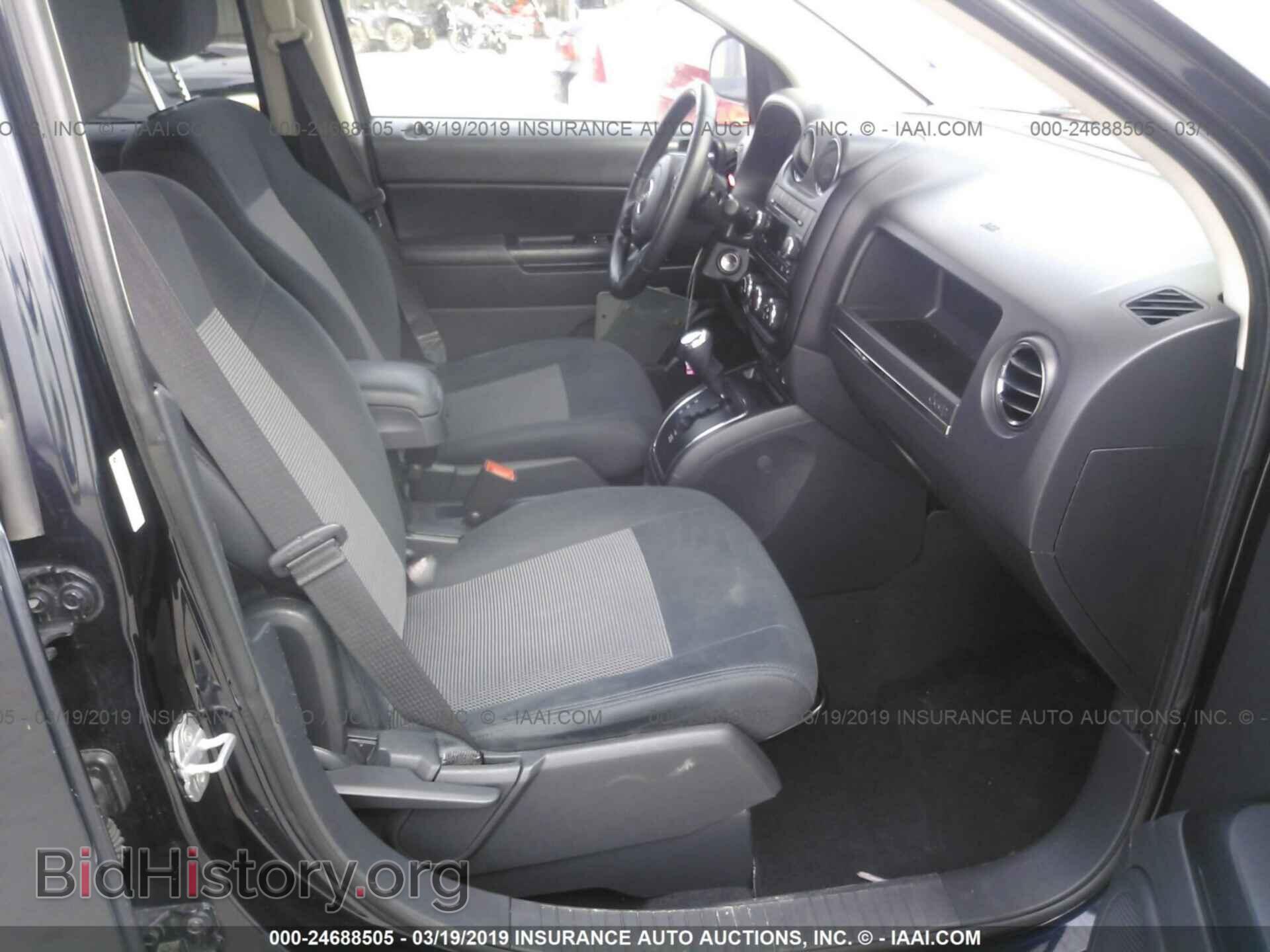 2011 JEEP COMPASS - VIN: 1J4NT1FA7BD203671 - Фото 5