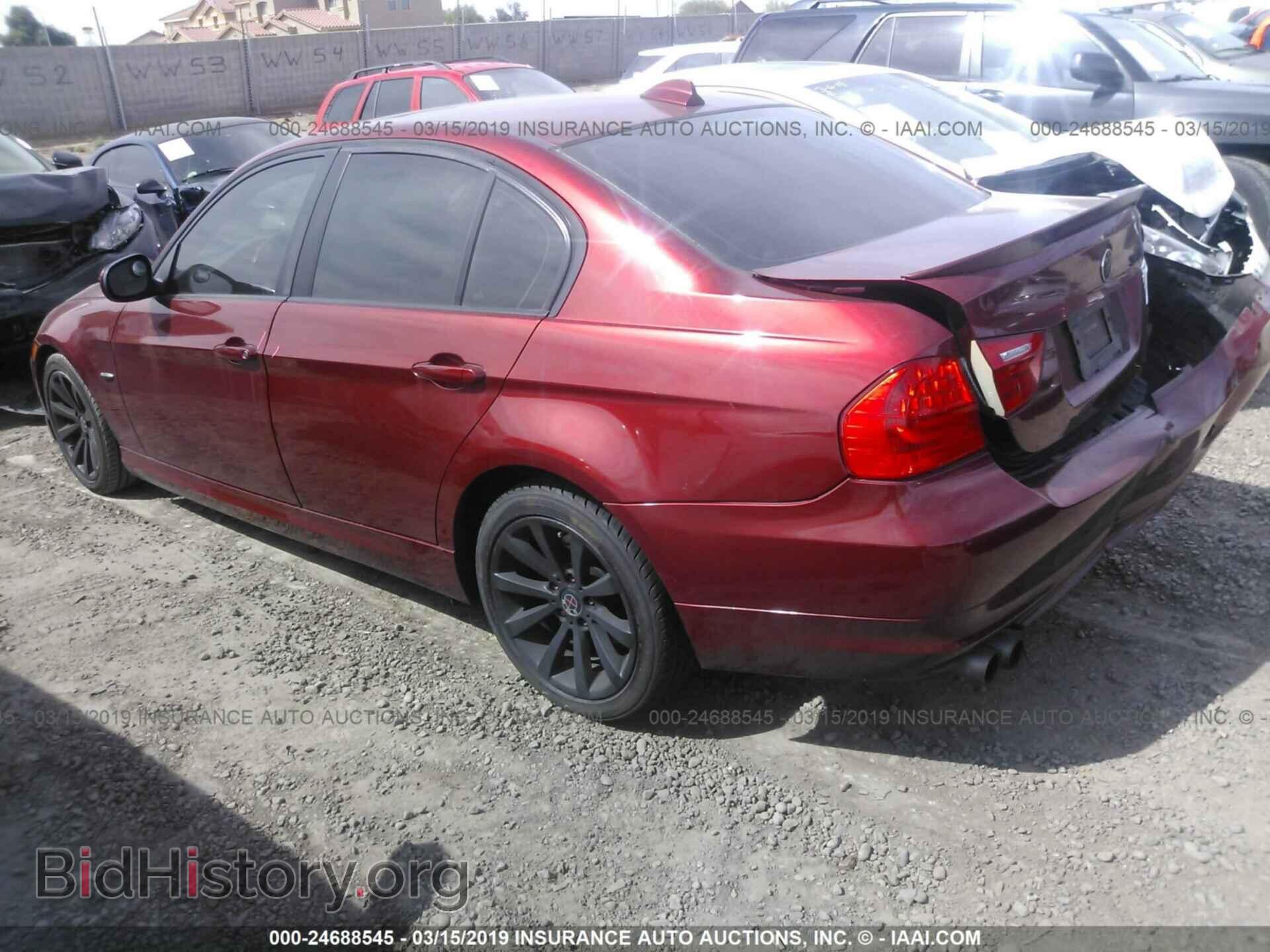 2011 BMW 328 - VIN: WBAPH5G54BNM72467 - Фото 3