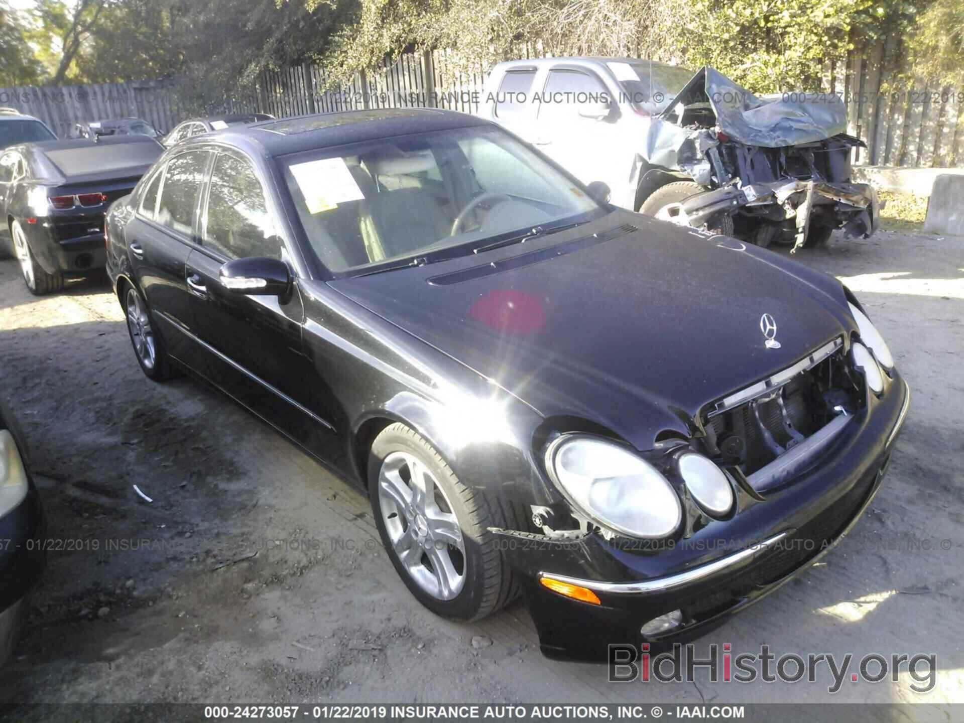 Photo WDBUF70J24A593506 - MERCEDES-BENZ E 2004