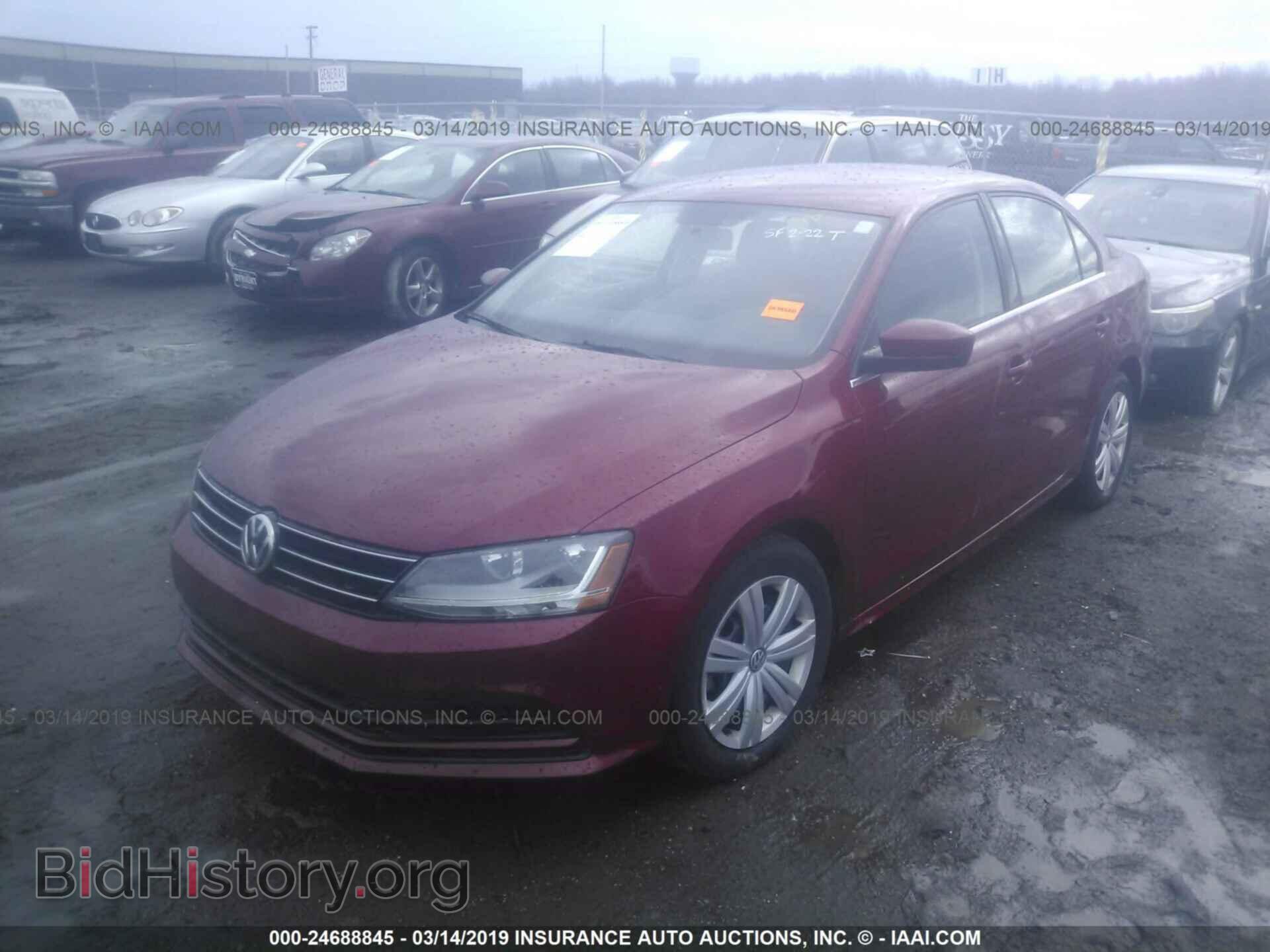 2017 VOLKSWAGEN JETTA - VIN: 3VW2B7AJ4HM410115 - Photo 2