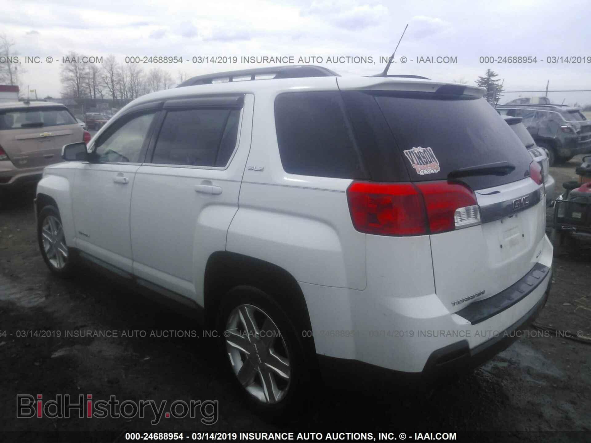 2011 GMC TERRAIN - VIN: 2CTFLTE51B6377376 - Фото 3