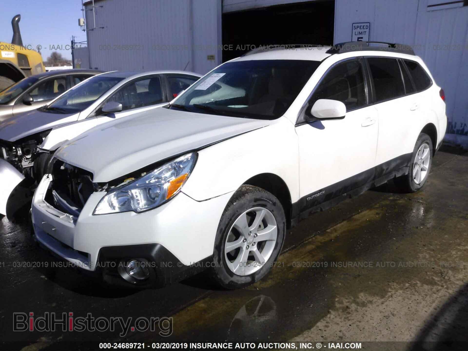 2014 SUBARU OUTBACK - VIN: 4S4BRBCCXE3317303 - Фото 2