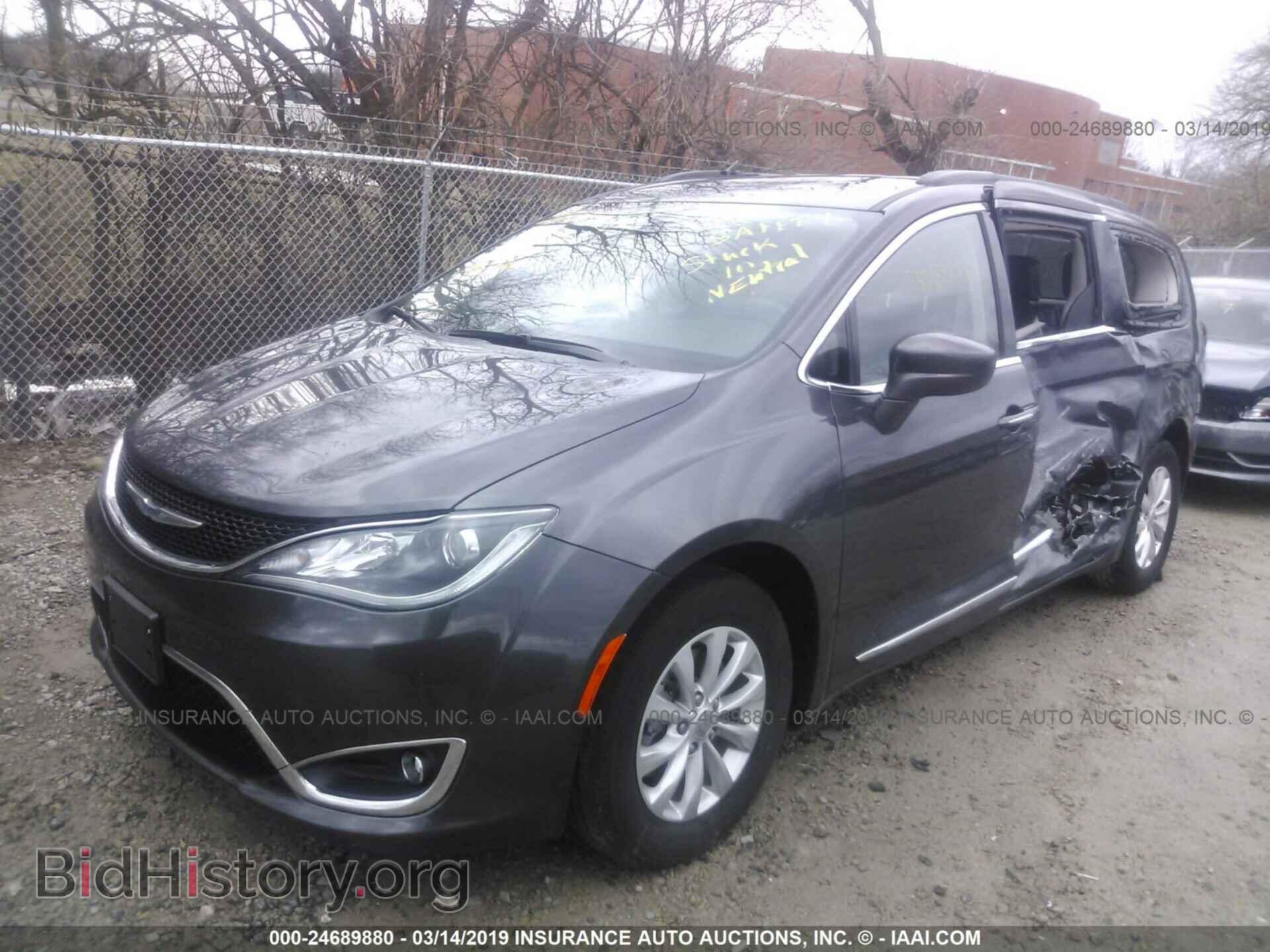 2017 CHRYSLER PACIFICA - VIN: 2C4RC1BG8HR687857 - Фото 2