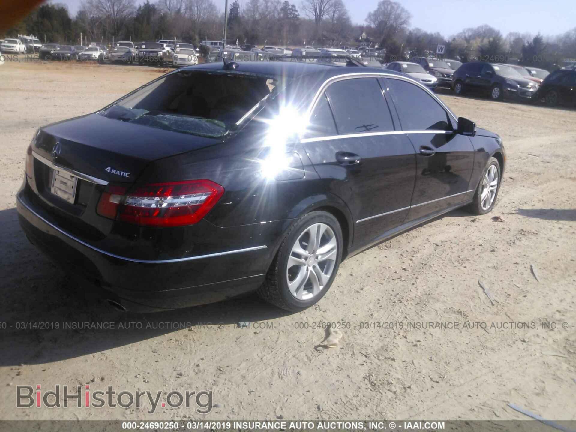 2011 MERCEDES-BENZ E-CLASS - VIN: WDDHF8HB7BA460636 - Фото 4