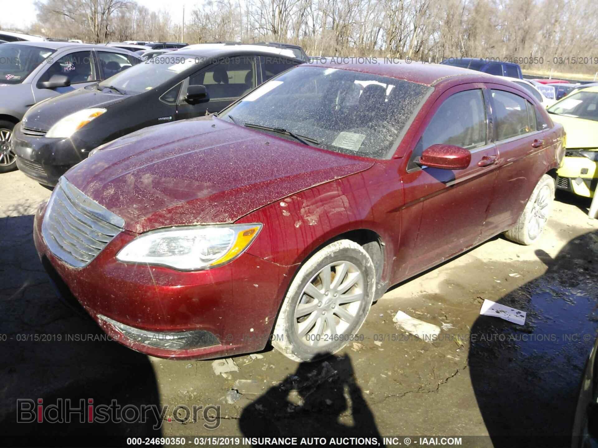 2013 CHRYSLER 200 - VIN: 1C3CCBBB9DN679343 - Фото 2