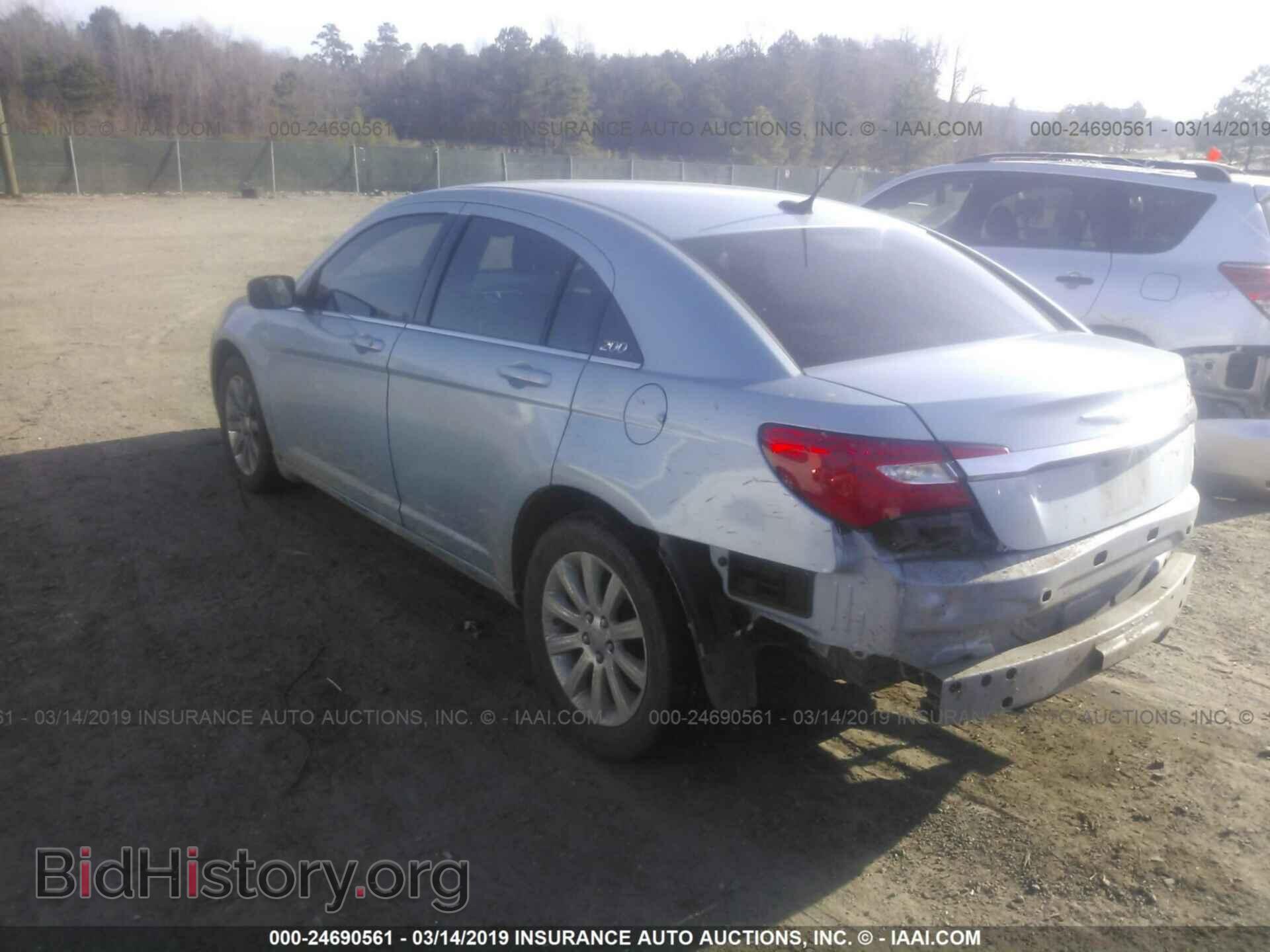 2013 CHRYSLER 200 - VIN: 1C3CCBBB1DN629178 - Photo 3
