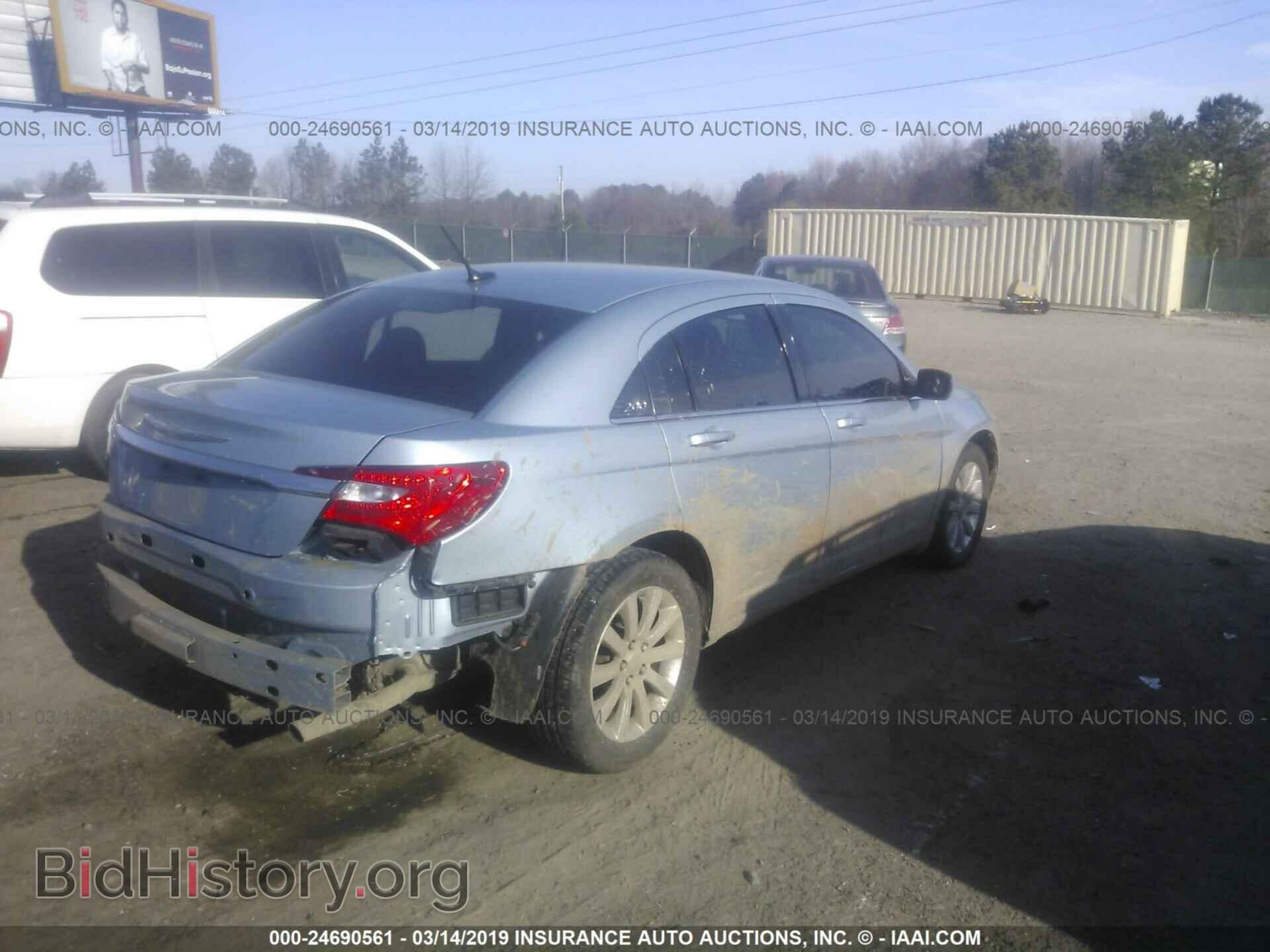 2013 CHRYSLER 200 - VIN: 1C3CCBBB1DN629178 - Photo 4