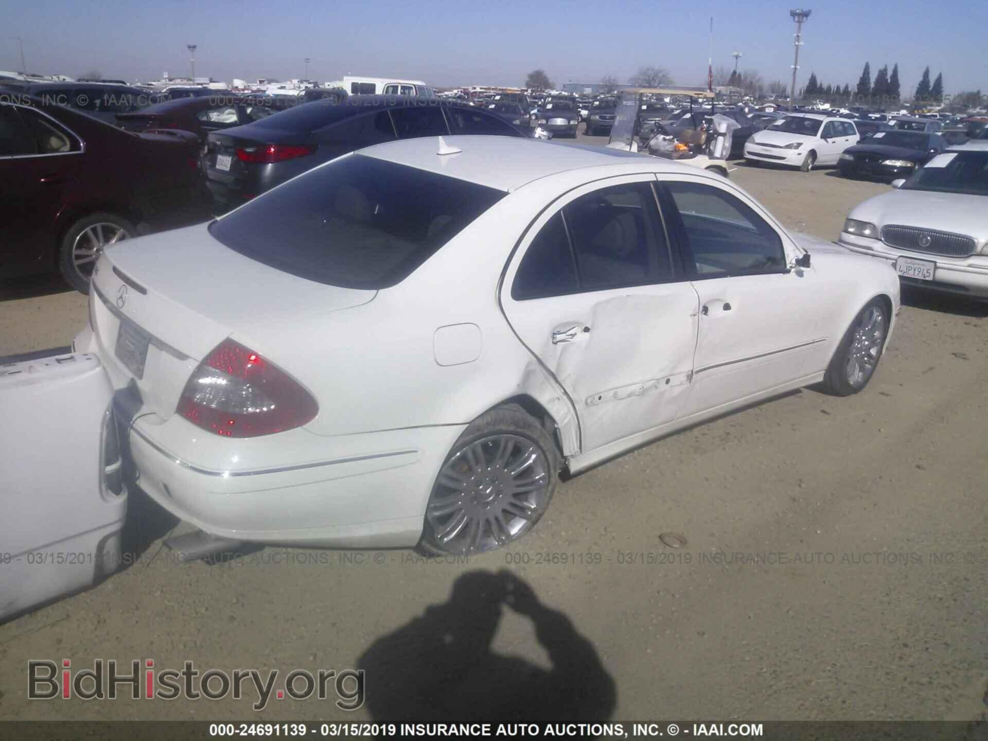 2007 MERCEDES-BENZ E - VIN: WDBUF56X57B102747 - Фото 4