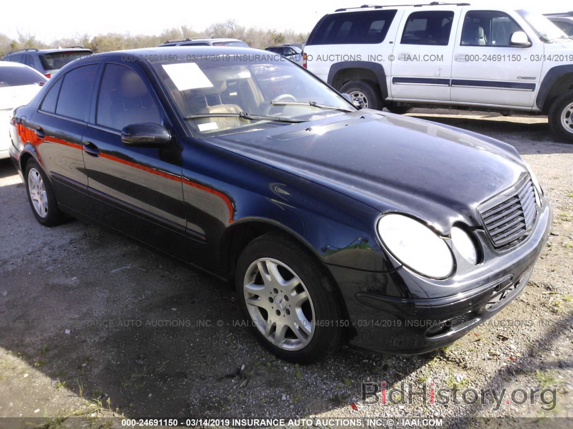 Photo WDBUF82J34X118334 - MERCEDES-BENZ E 2004