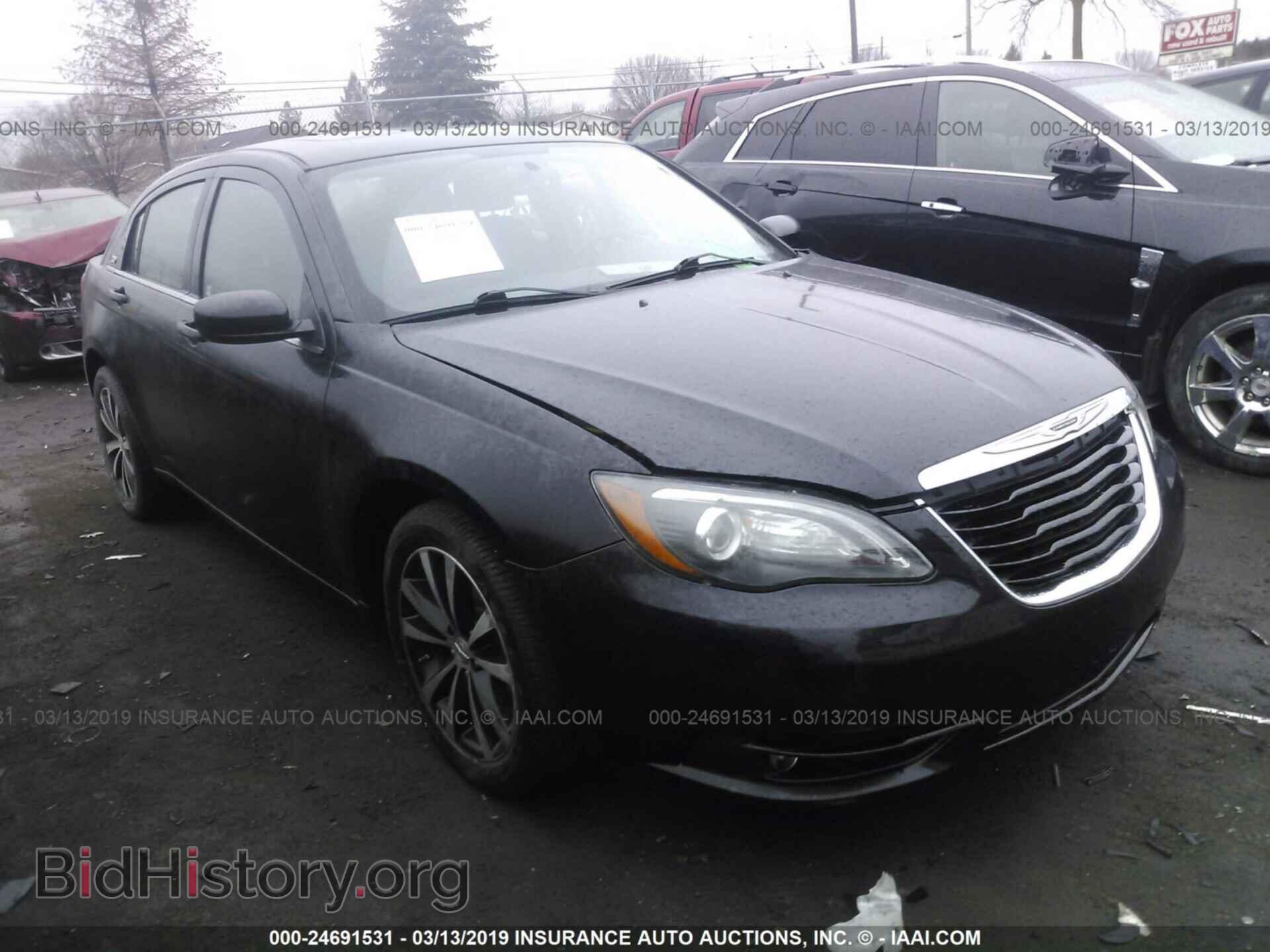Photo 1C3CCBBB4DN570563 - CHRYSLER 200 2013