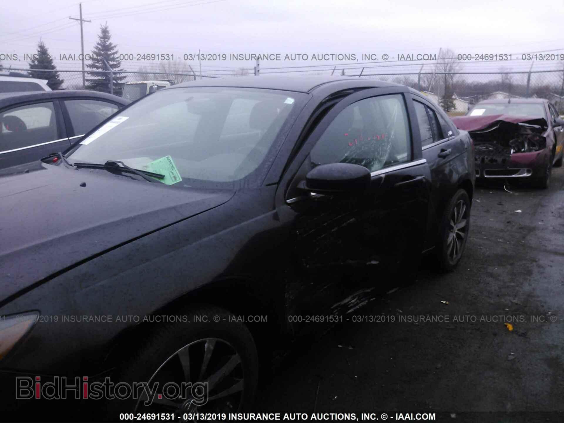 2013 CHRYSLER 200 - VIN: 1C3CCBBB4DN570563 - Photo 6