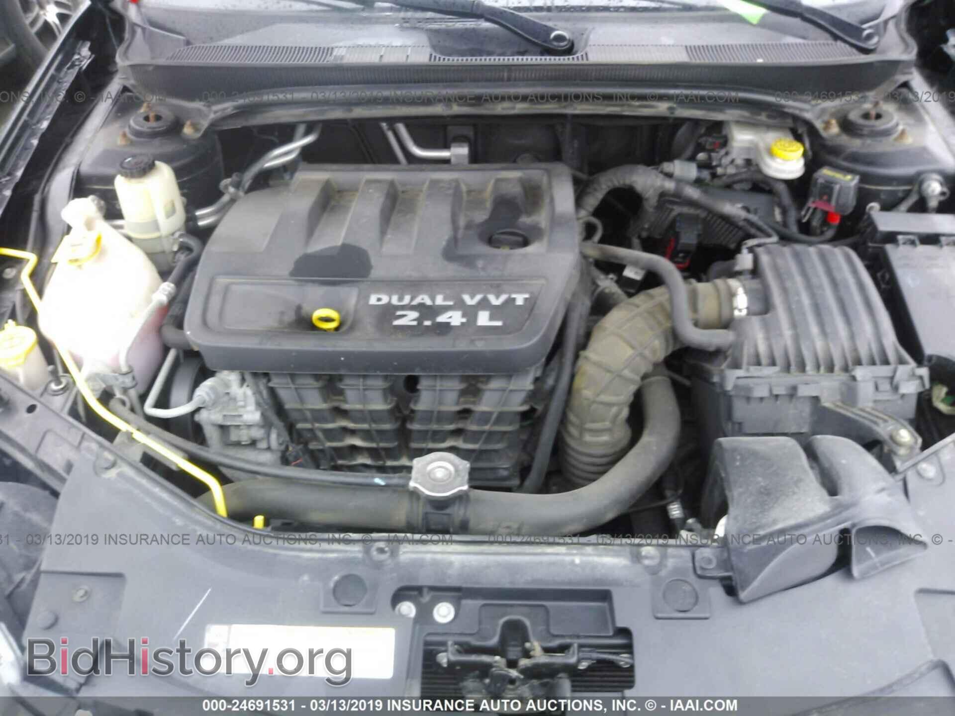 2013 CHRYSLER 200 - VIN: 1C3CCBBB4DN570563 - Photo 10