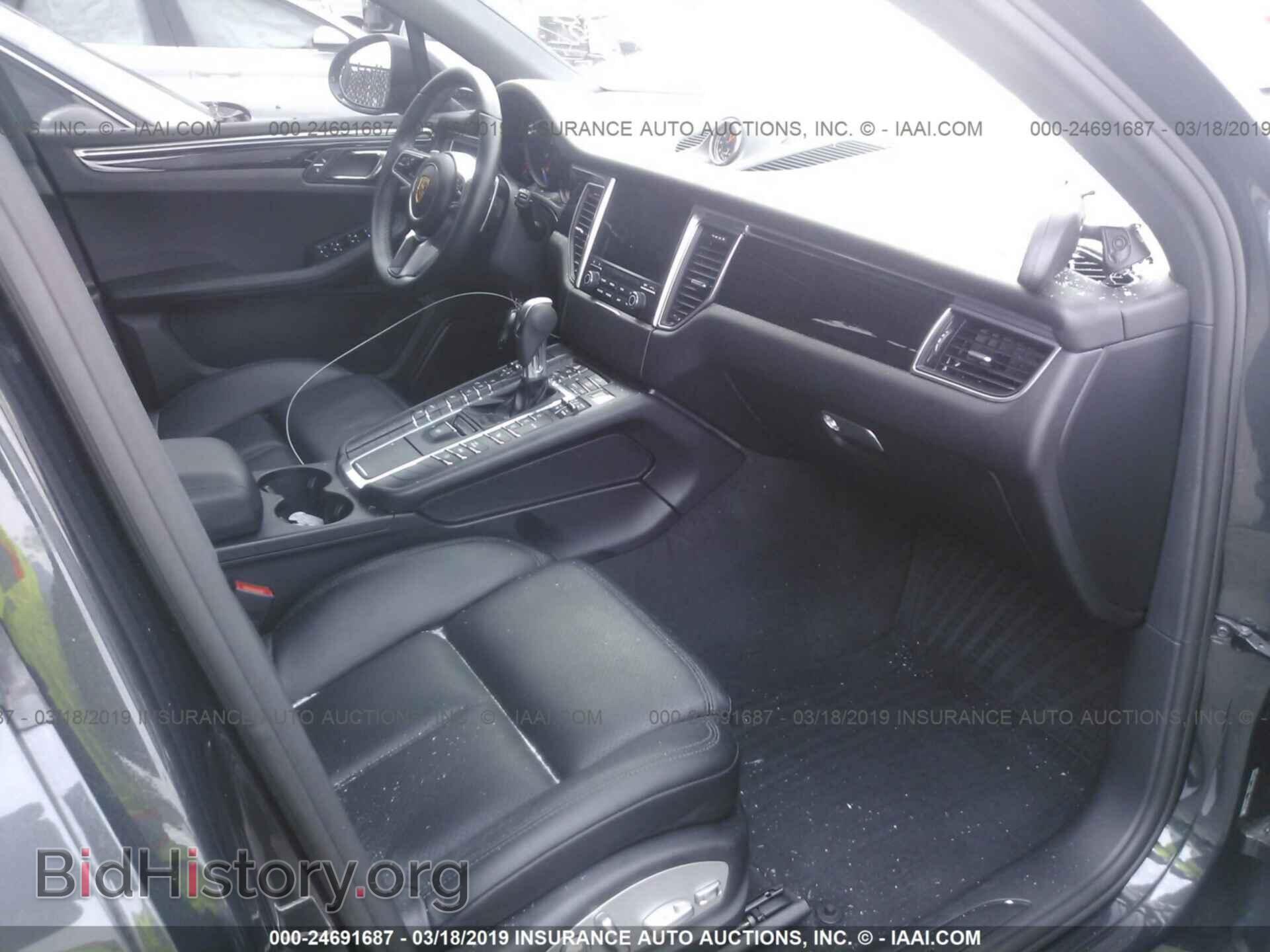 2017 PORSCHE MACAN - VIN: WP1AA2A59HLB05698 - Photo 5