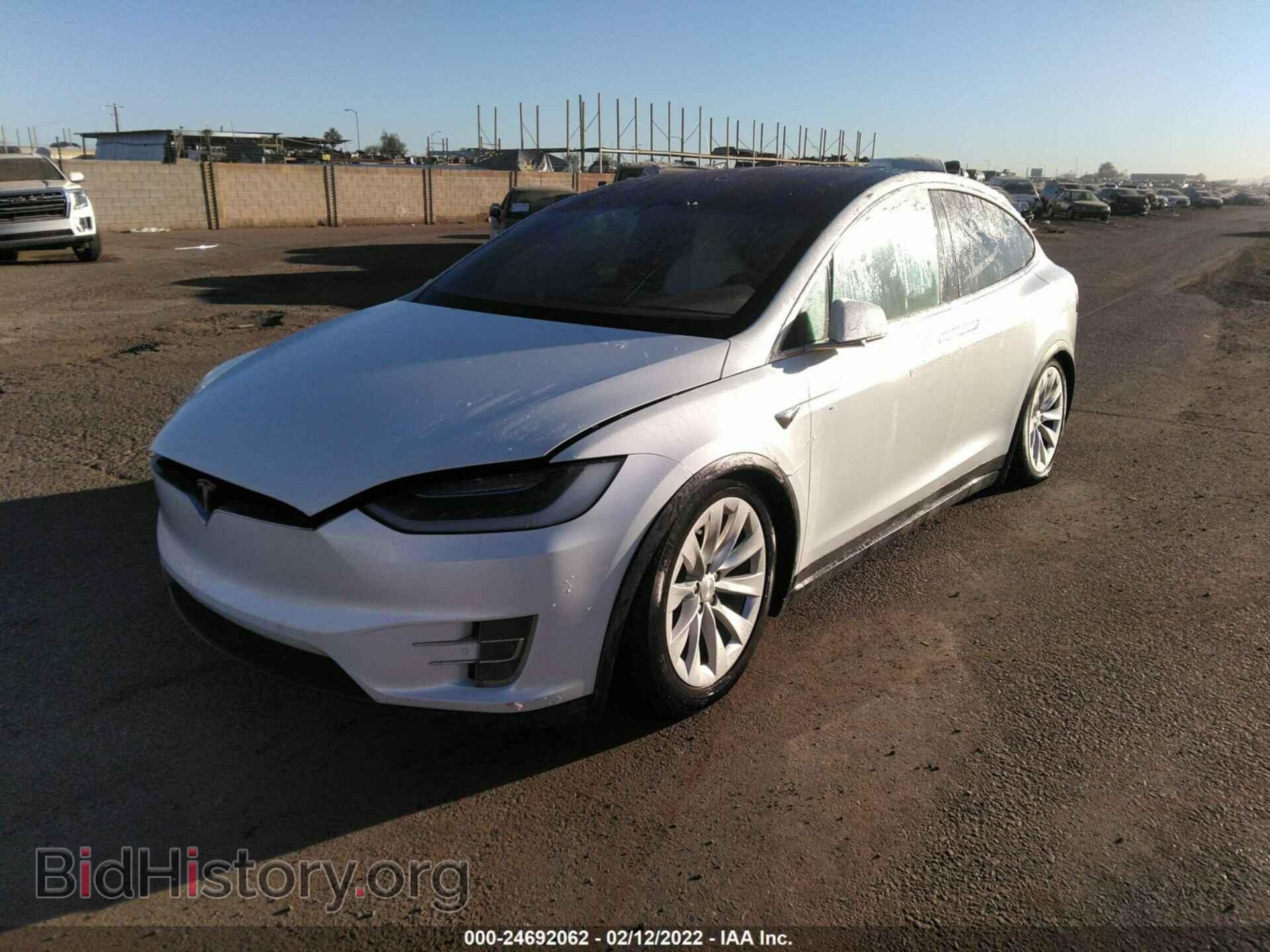 2017 TESLA MODEL X - VIN: 5YJXCBE23HF065126 - Photo 2