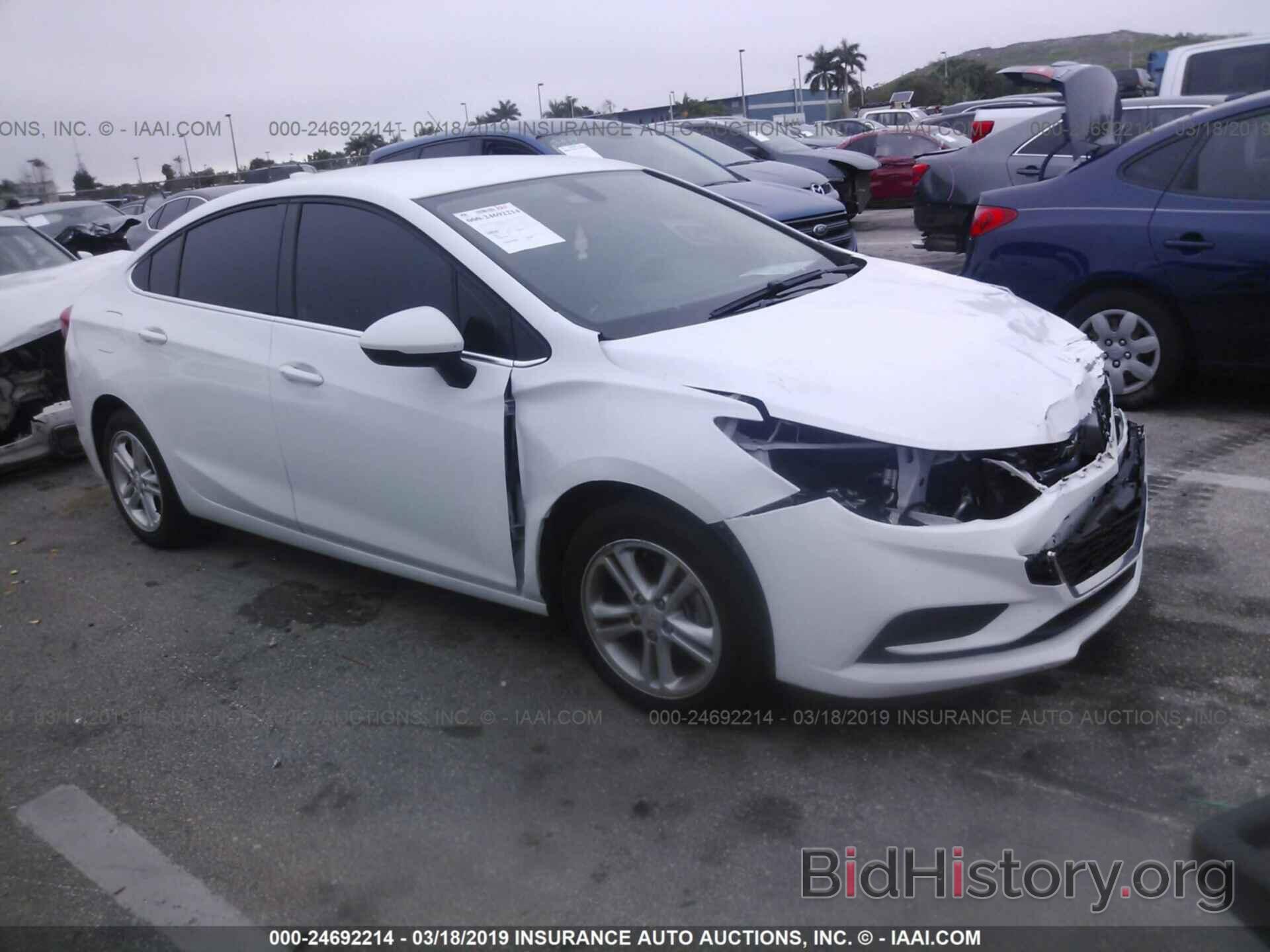 Photo 1G1BE5SM5H7183303 - CHEVROLET CRUZE 2017