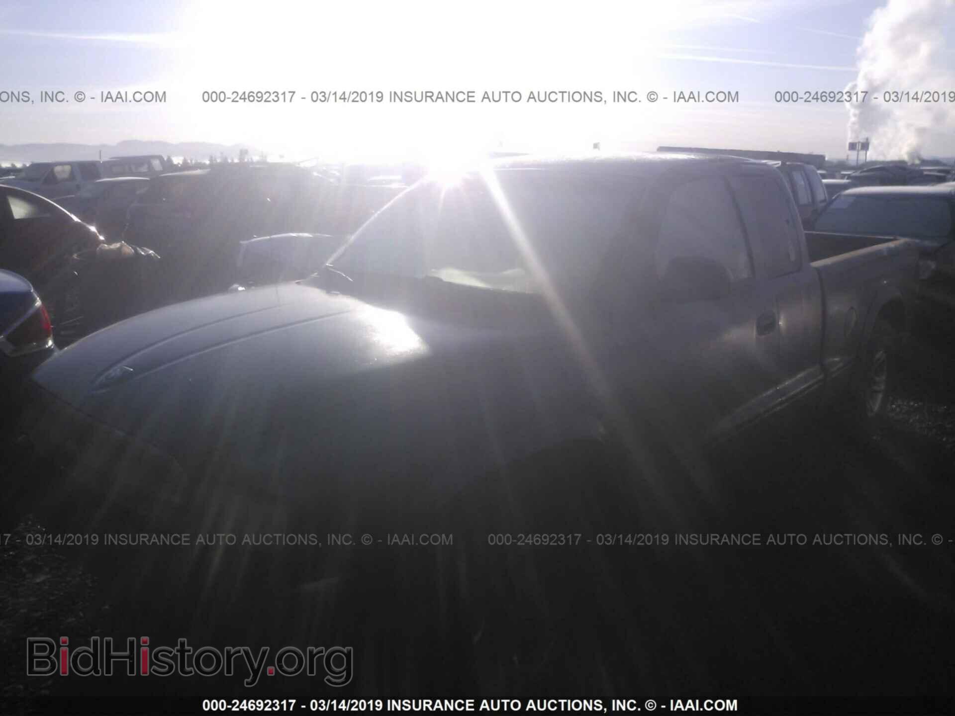2004 DODGE DAKOTA - VIN: 1D7GL12K14S589974 - Фото 2