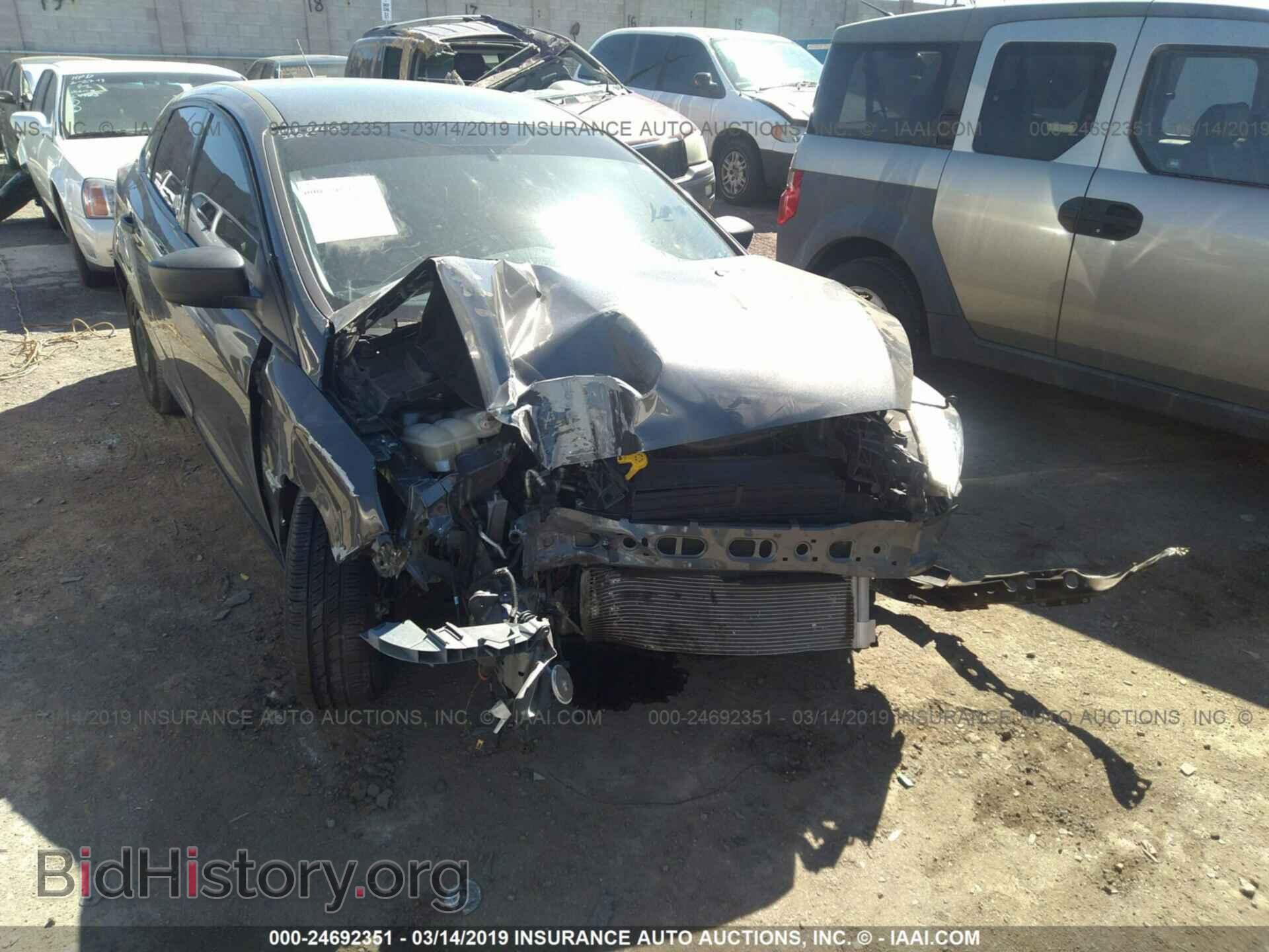 2018 FORD FOCUS - VIN: 1FADP3E22JL211537 - Фото 6