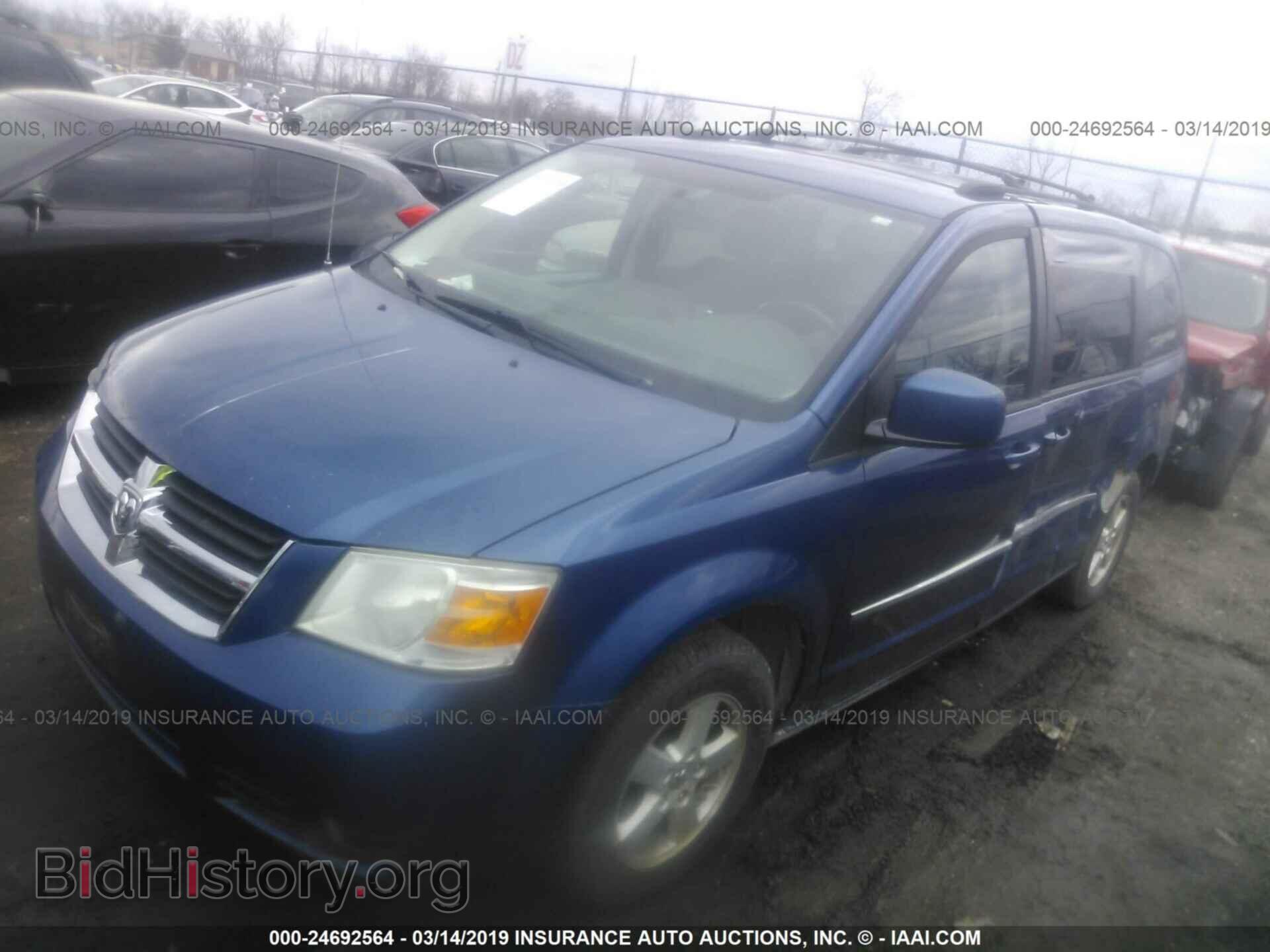 2010 DODGE GRAND CARAVAN - VIN: 2D4RN5D13AR461695 - Фото 2