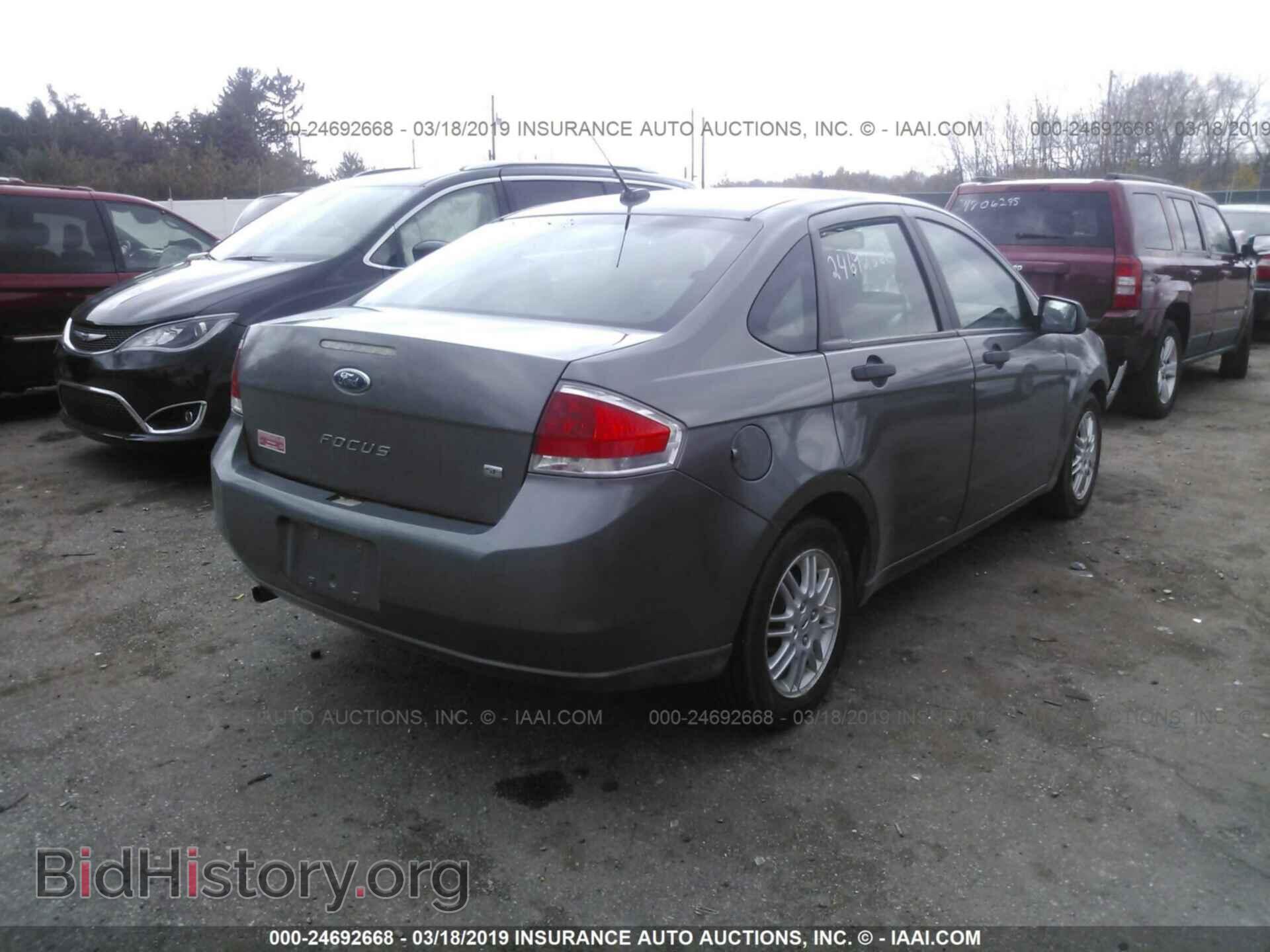2010 FORD FOCUS - VIN: 1FAHP3FN6AW197831 - Фото 4