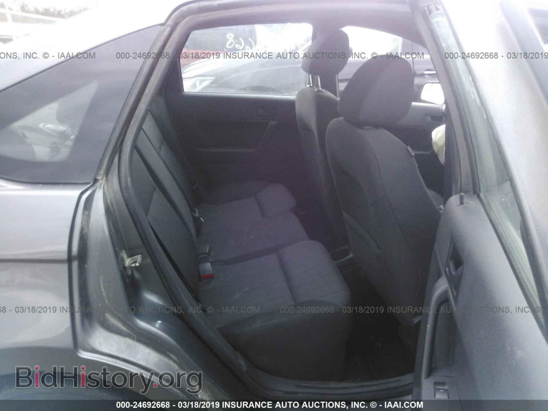 2010 FORD FOCUS - VIN: 1FAHP3FN6AW197831 - Фото 8